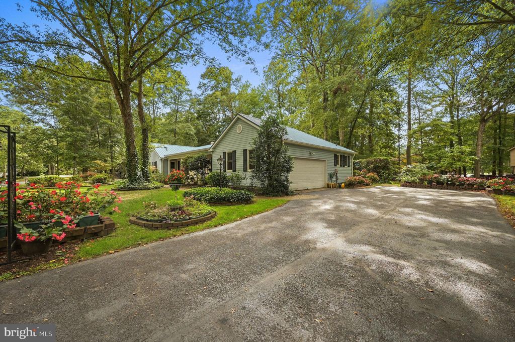 Photo of 235 Carnoustie Road, DOVER, DE 19904 (MLS # DEKT2040600)