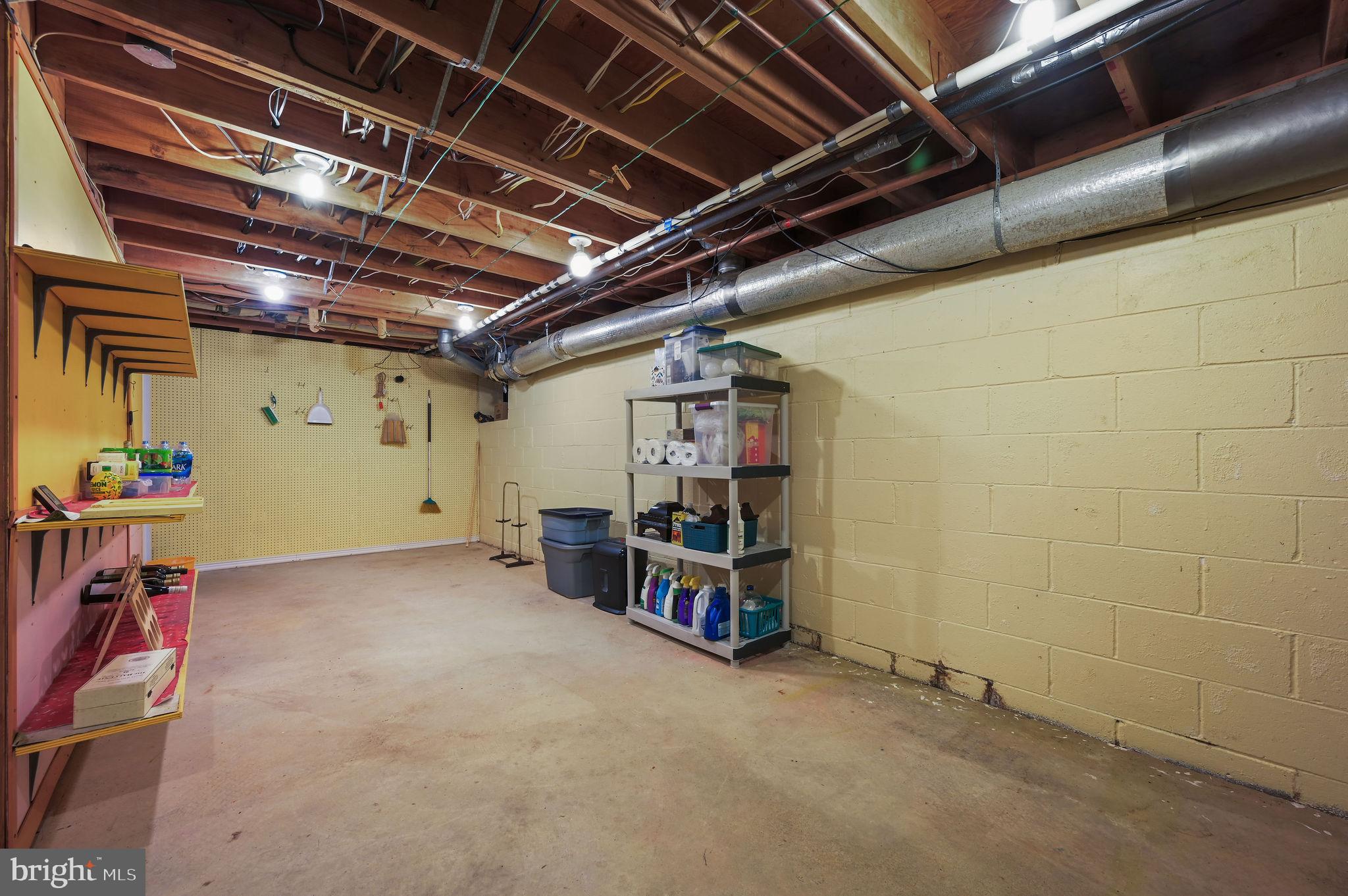 FOXHALL - Residential