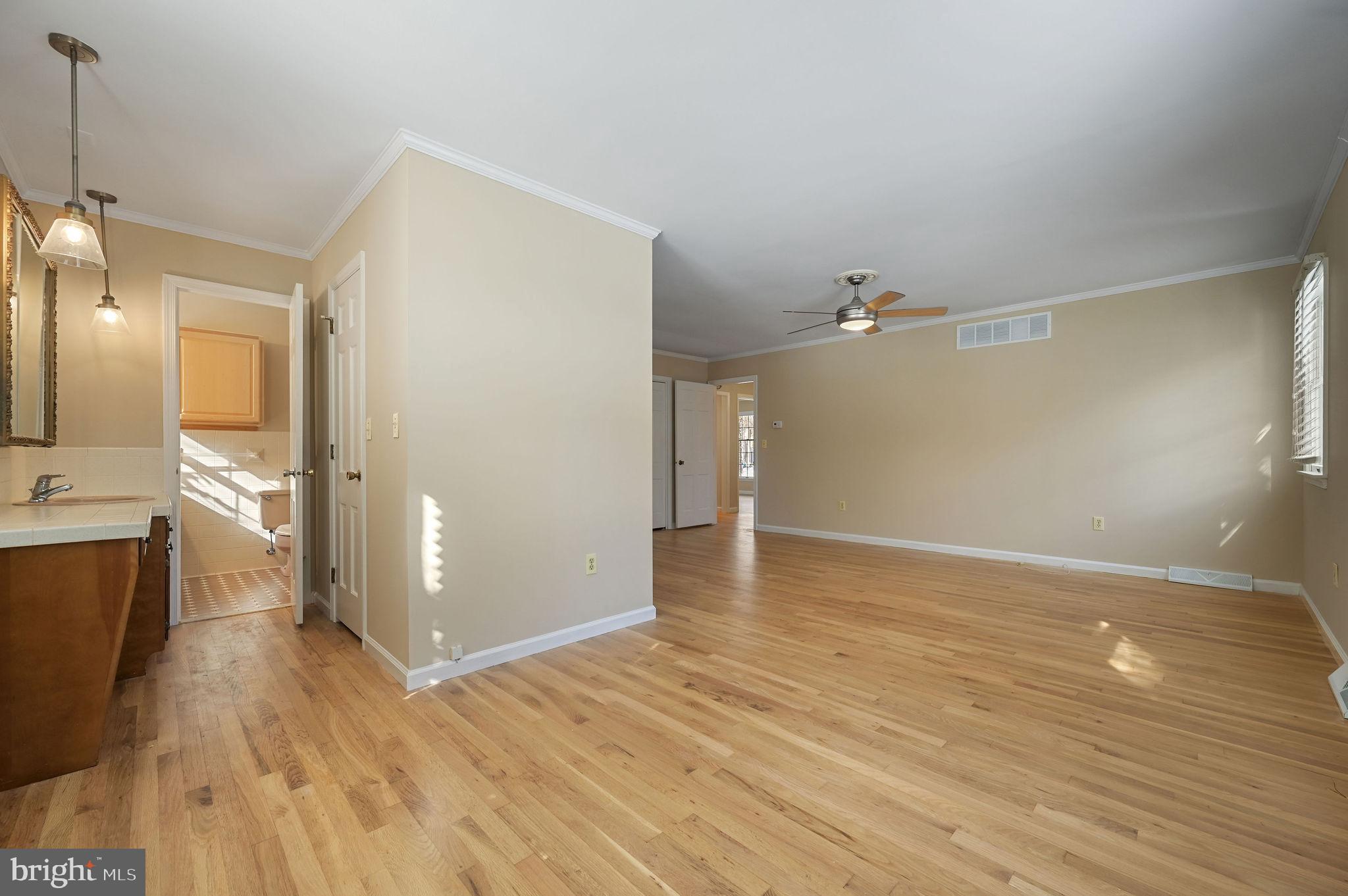 FOXHALL - Residential