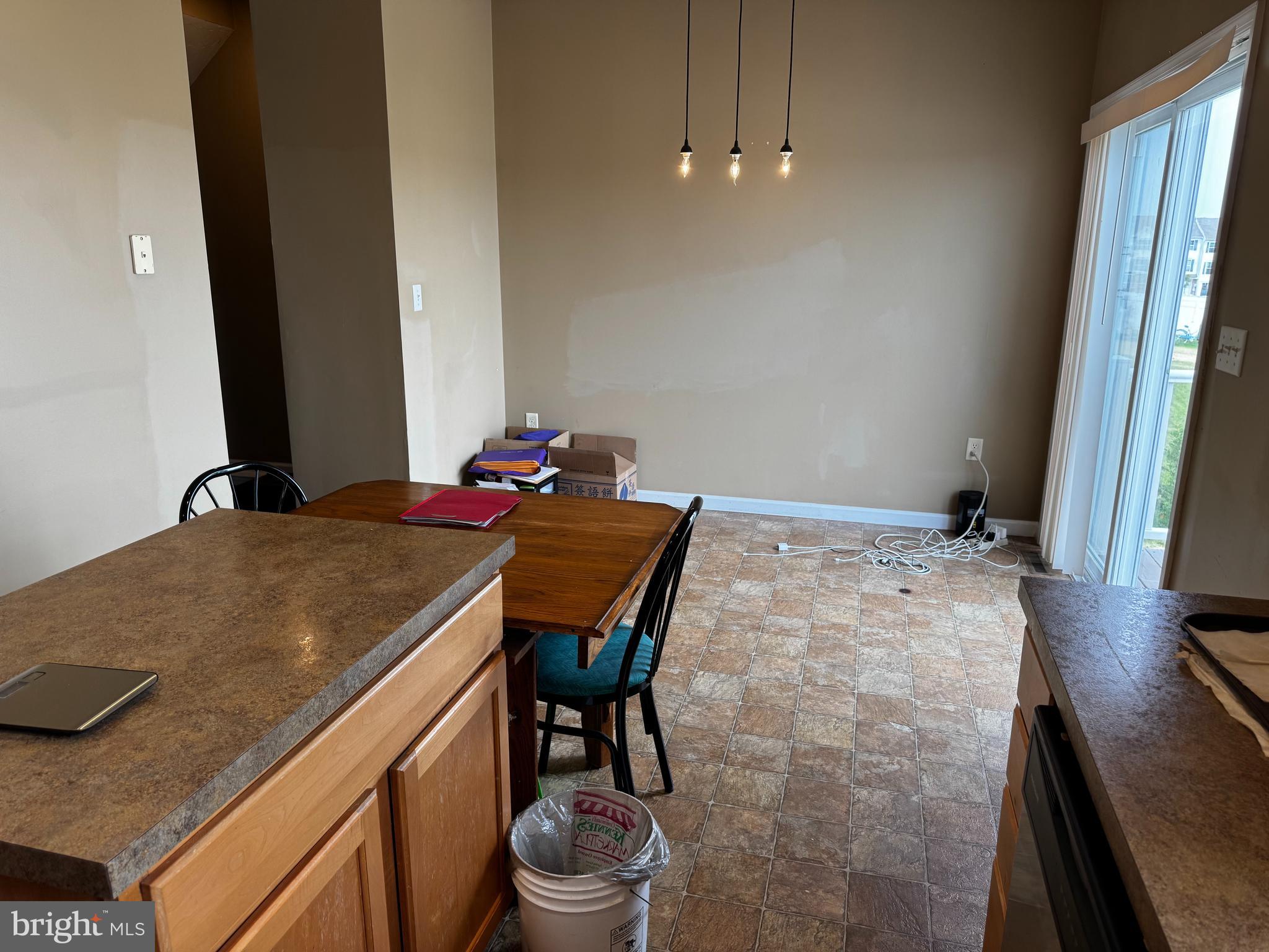 JACKSON HEIGHTS - Residential