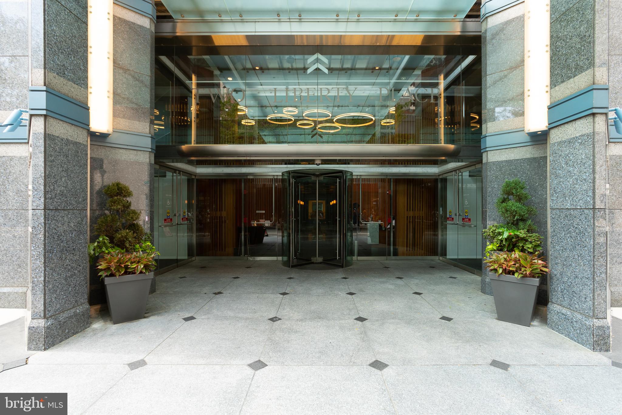 CENTER CITY - Residential