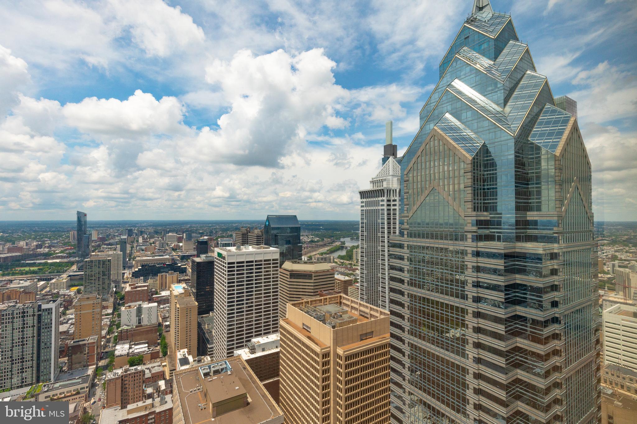 CENTER CITY - Residential