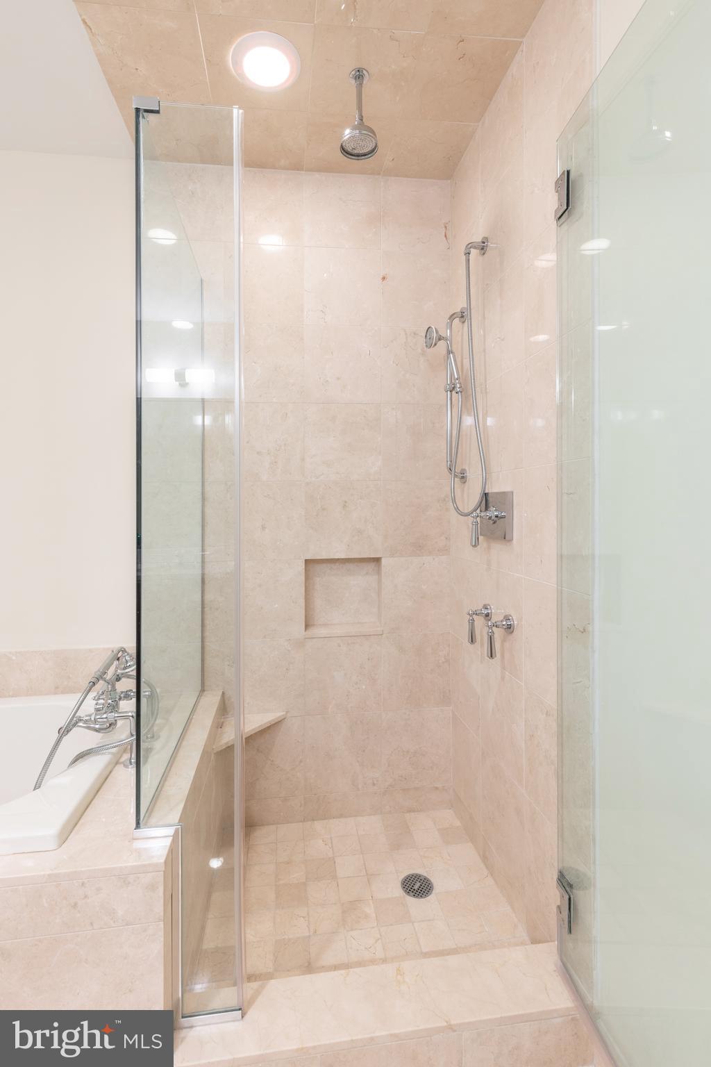 CENTER CITY - Residential