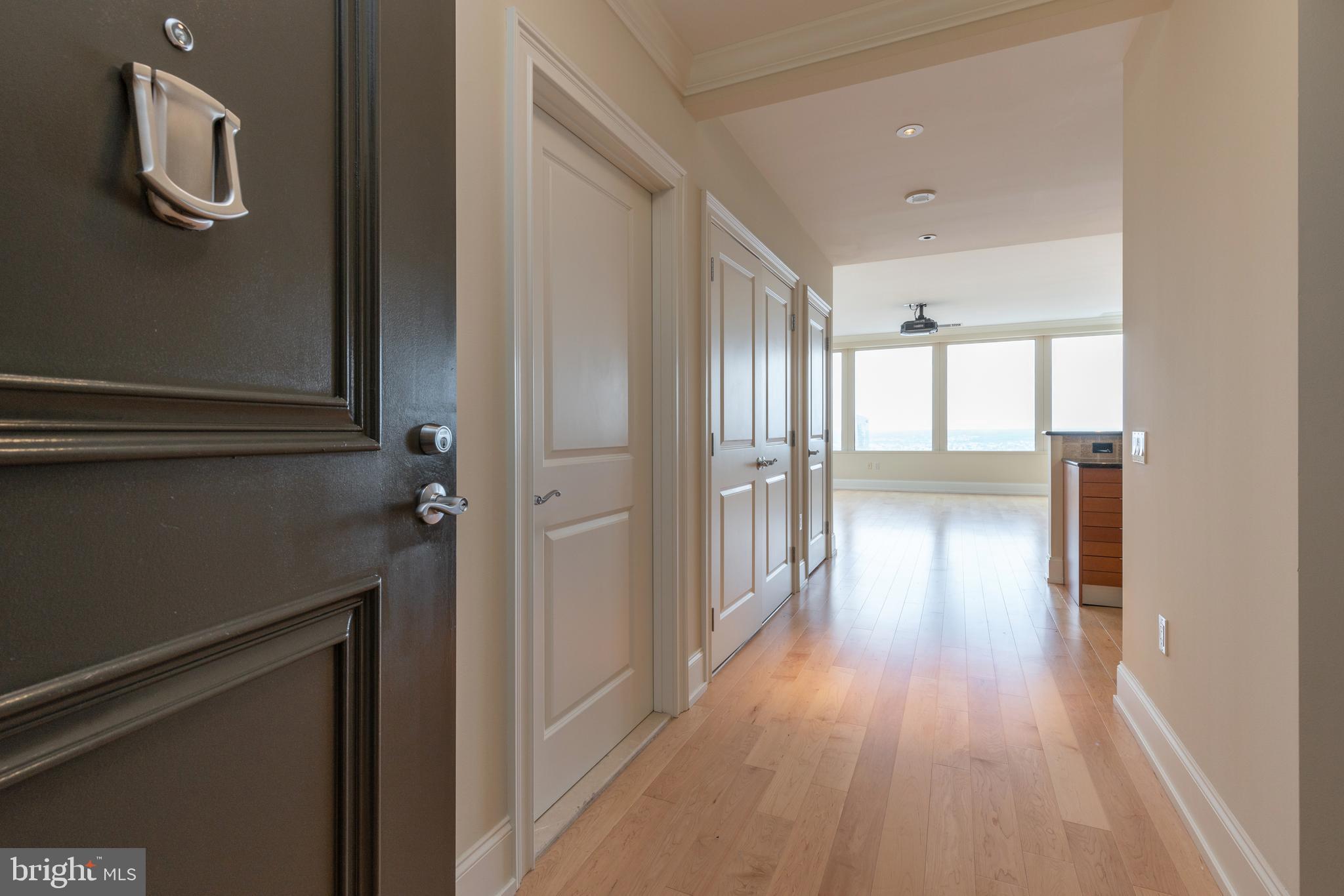 CENTER CITY - Residential