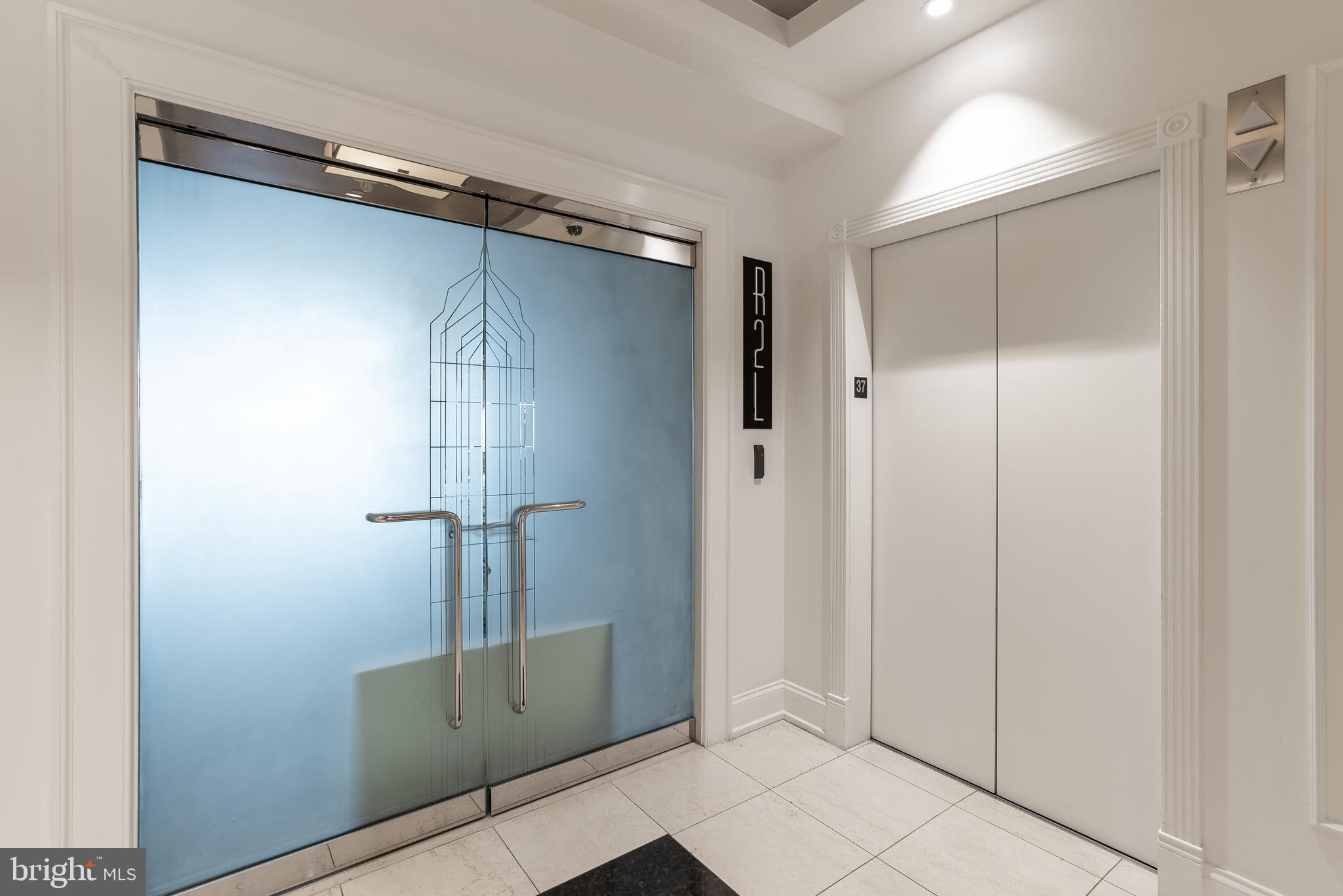 CENTER CITY - Residential