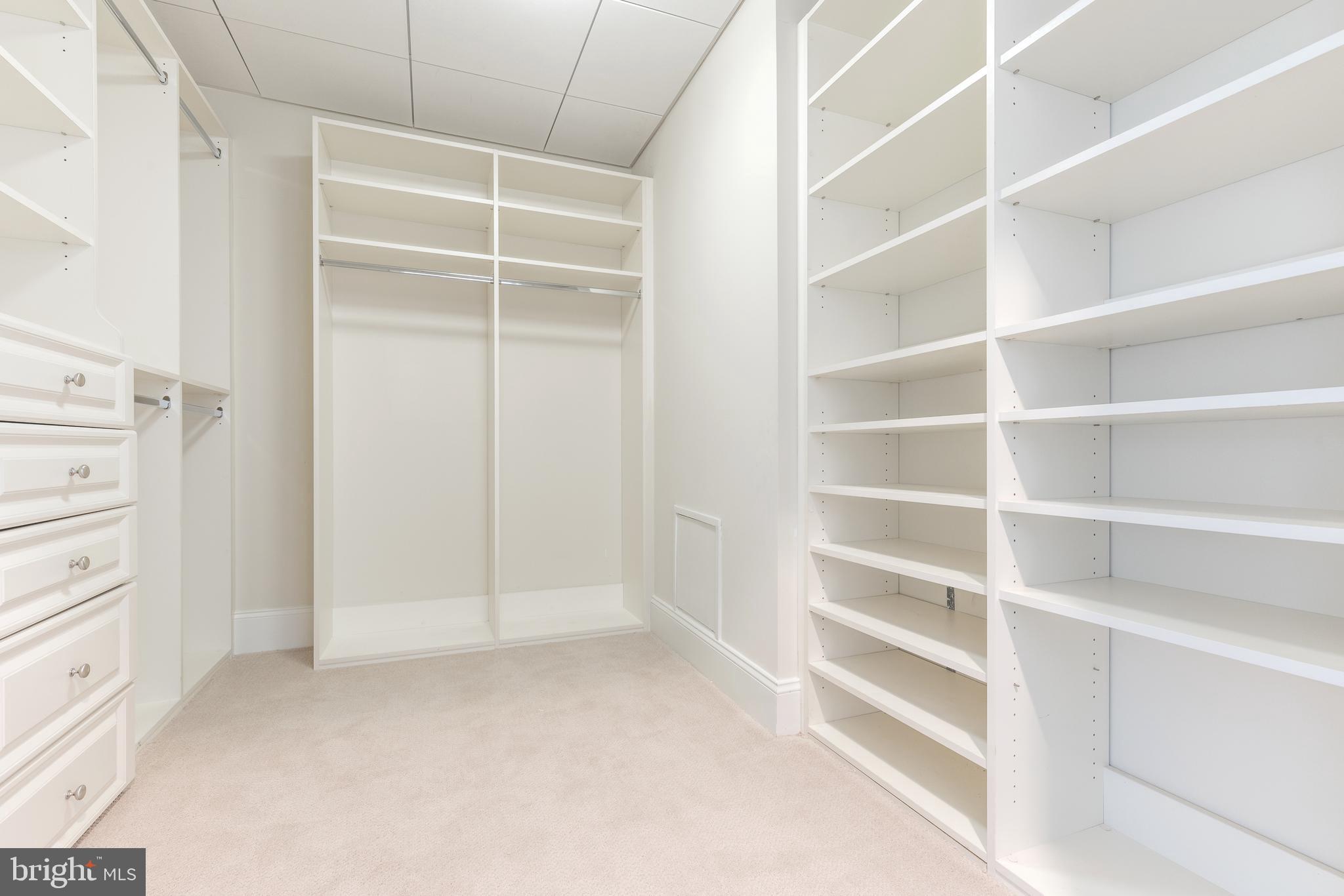 CENTER CITY - Residential