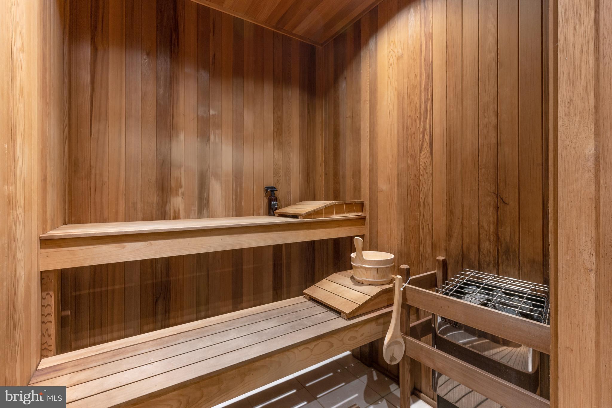 CENTER CITY - Residential