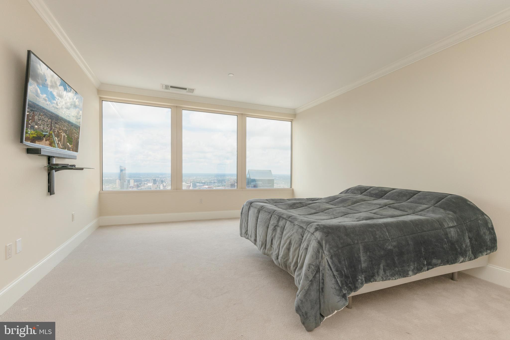 CENTER CITY - Residential