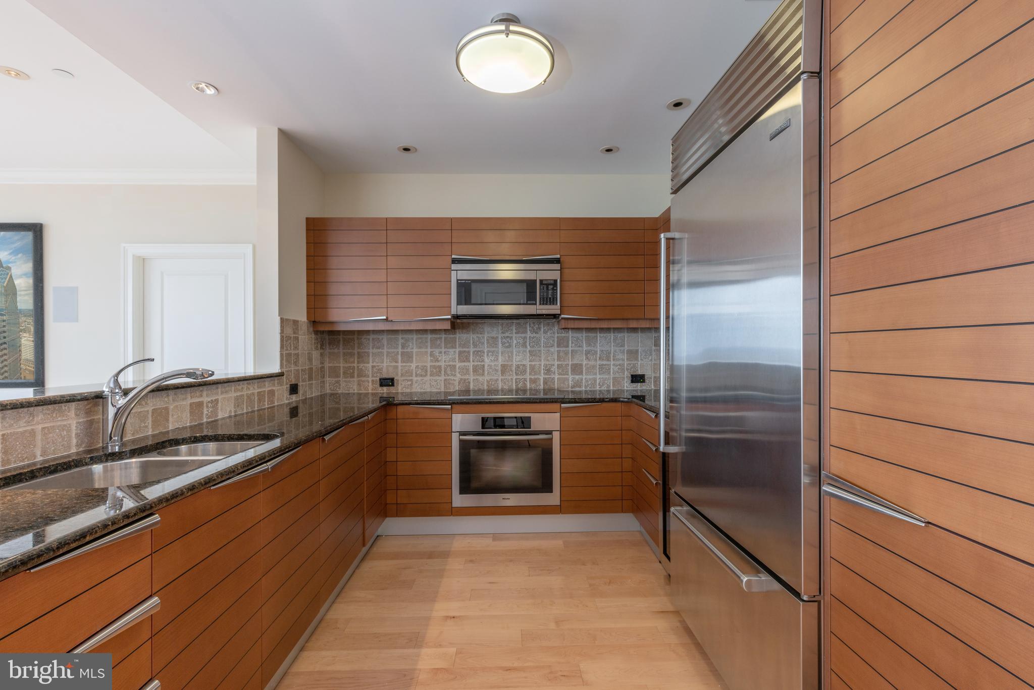 CENTER CITY - Residential