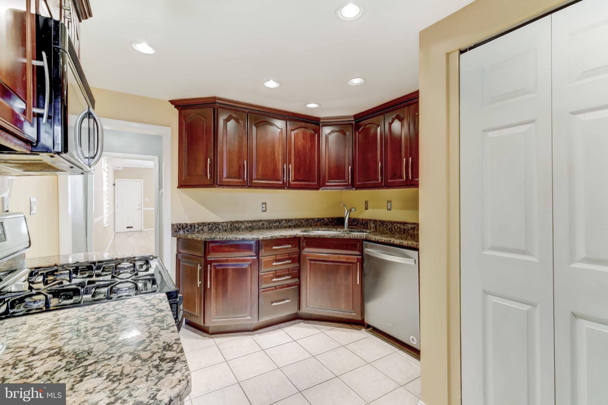 CANTON - Residential Lease