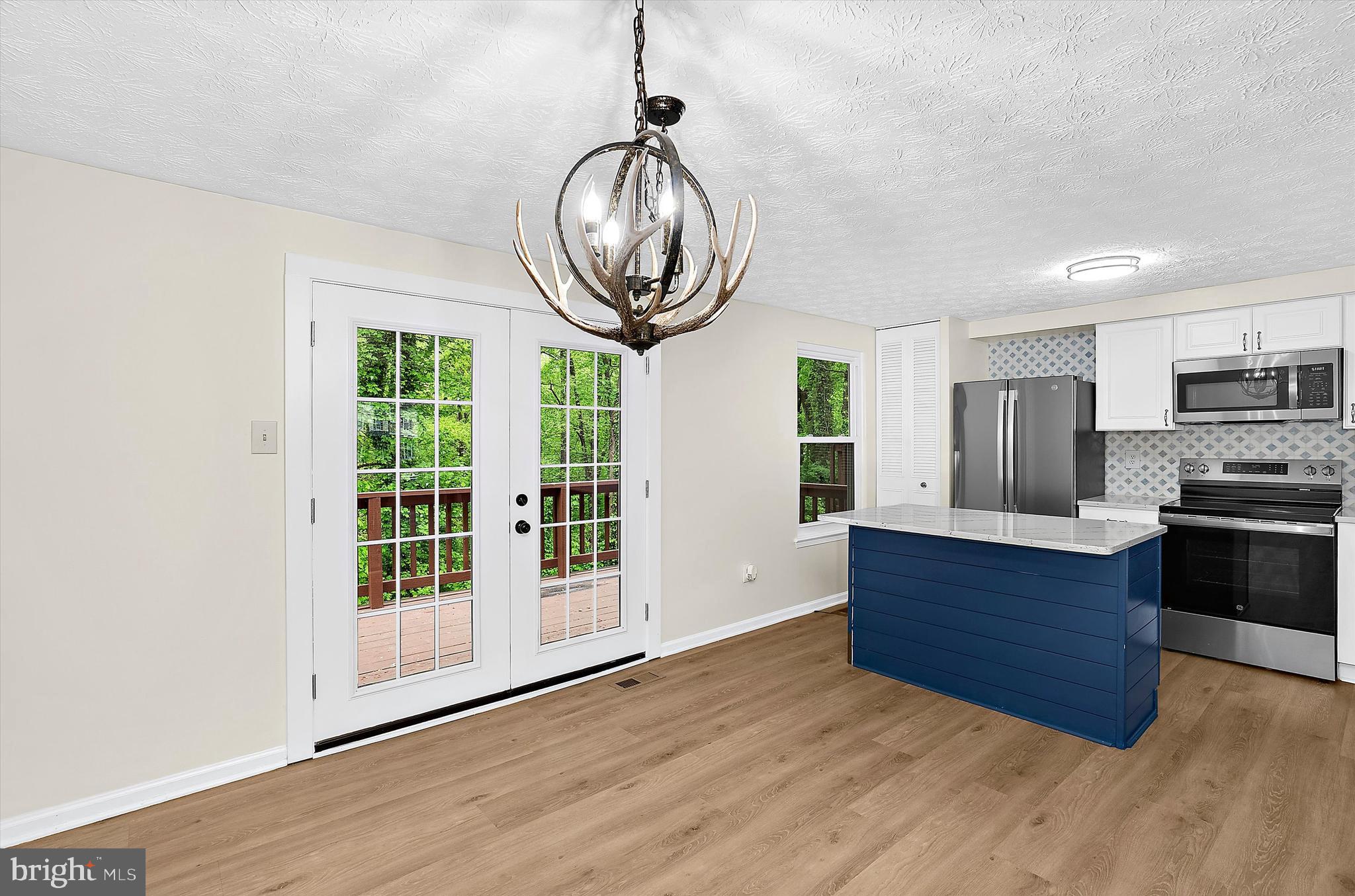 OAKMONT - Residential