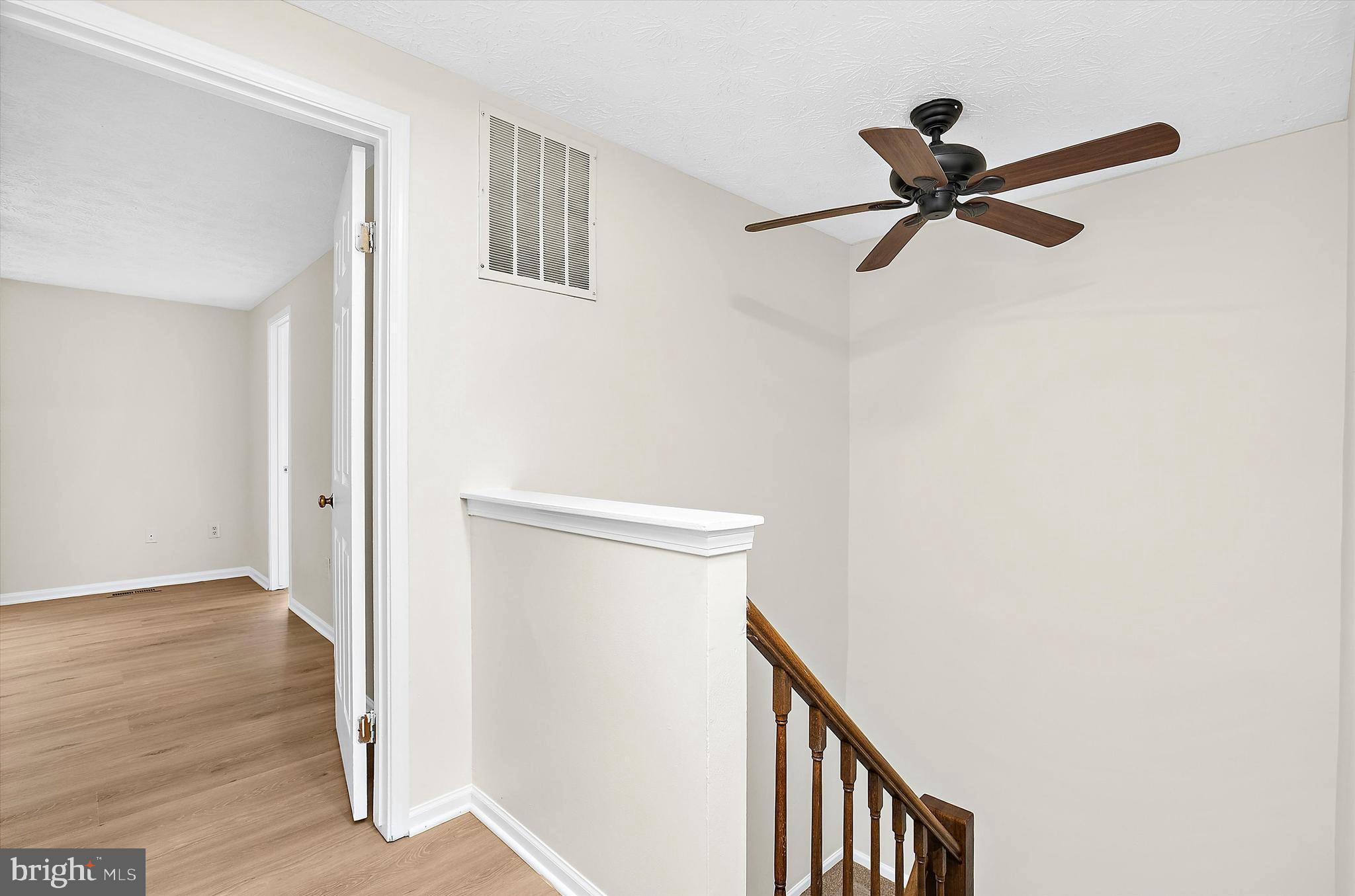 OAKMONT - Residential