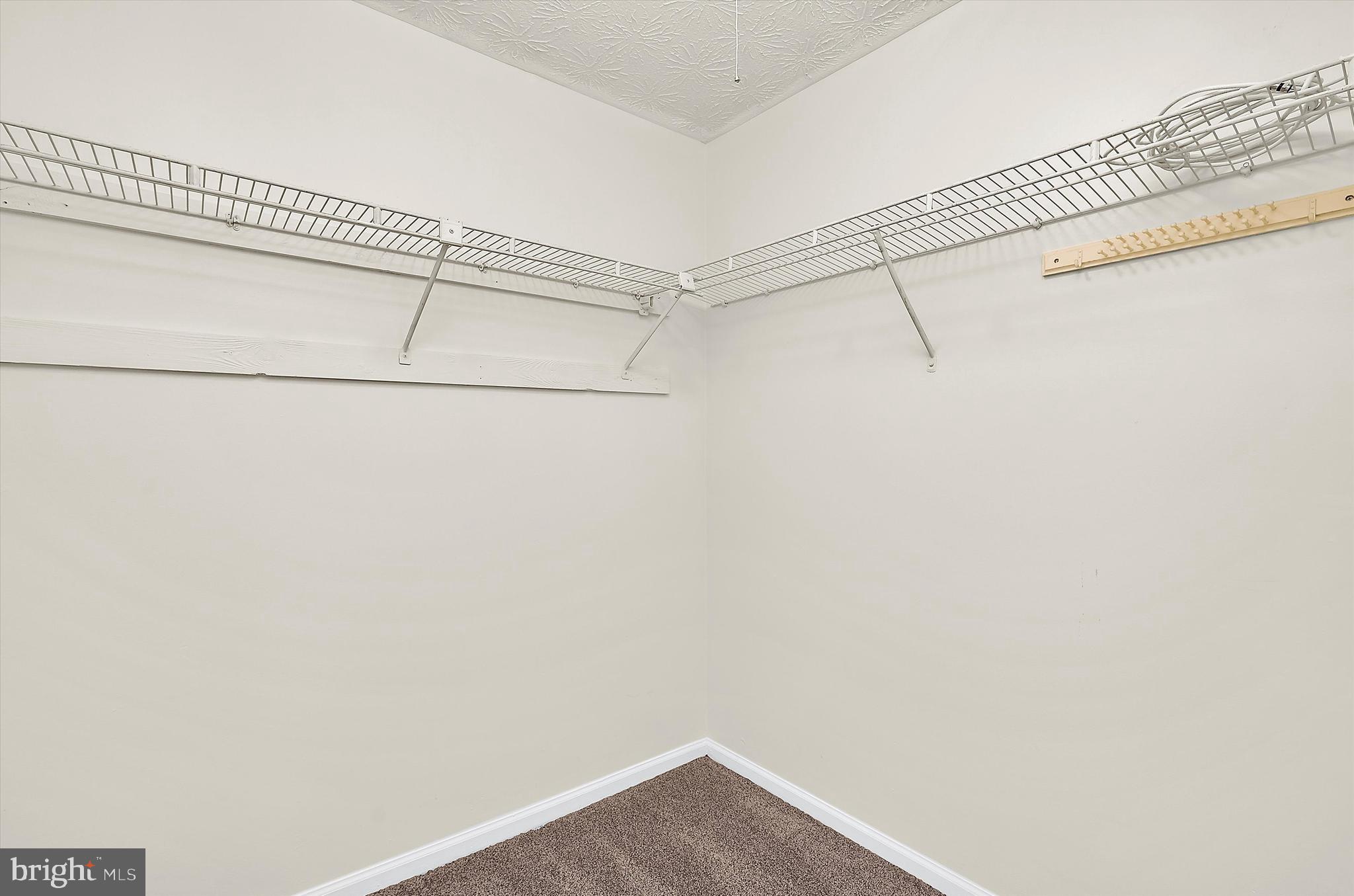 OAKMONT - Residential