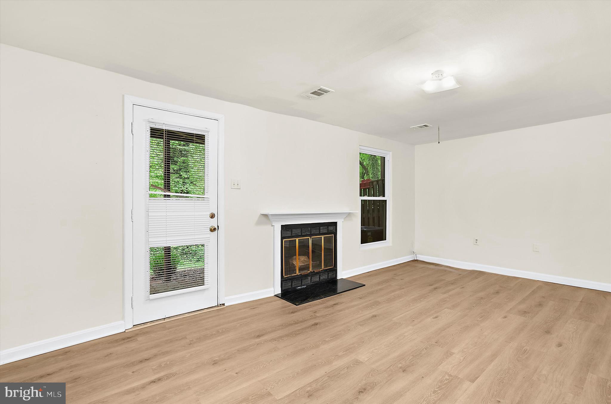 OAKMONT - Residential