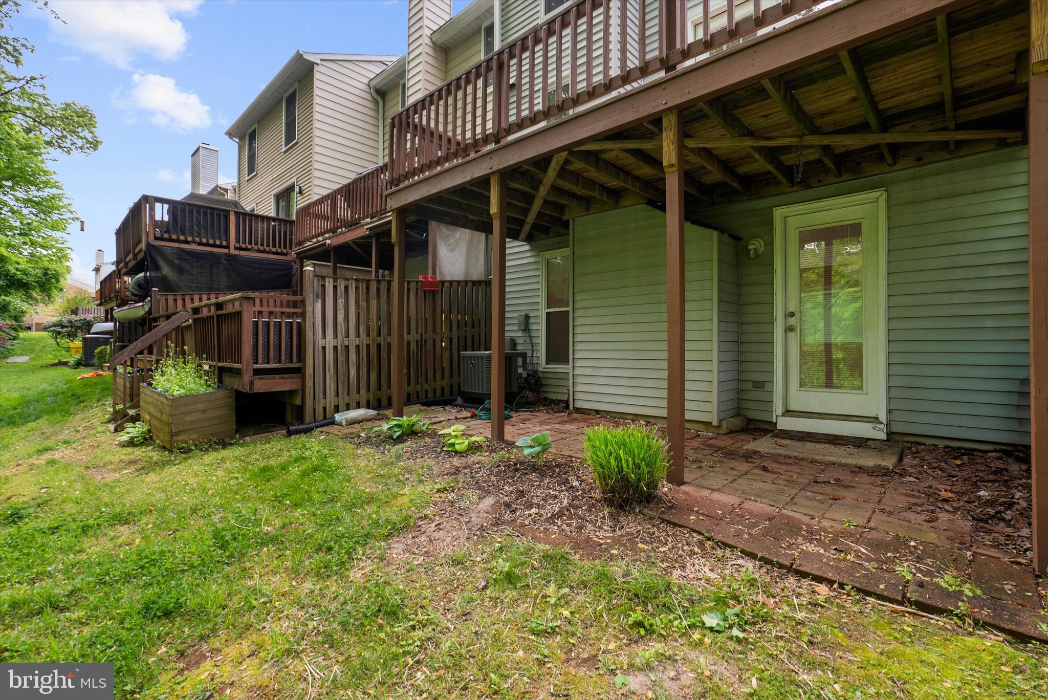 OAKMONT - Residential