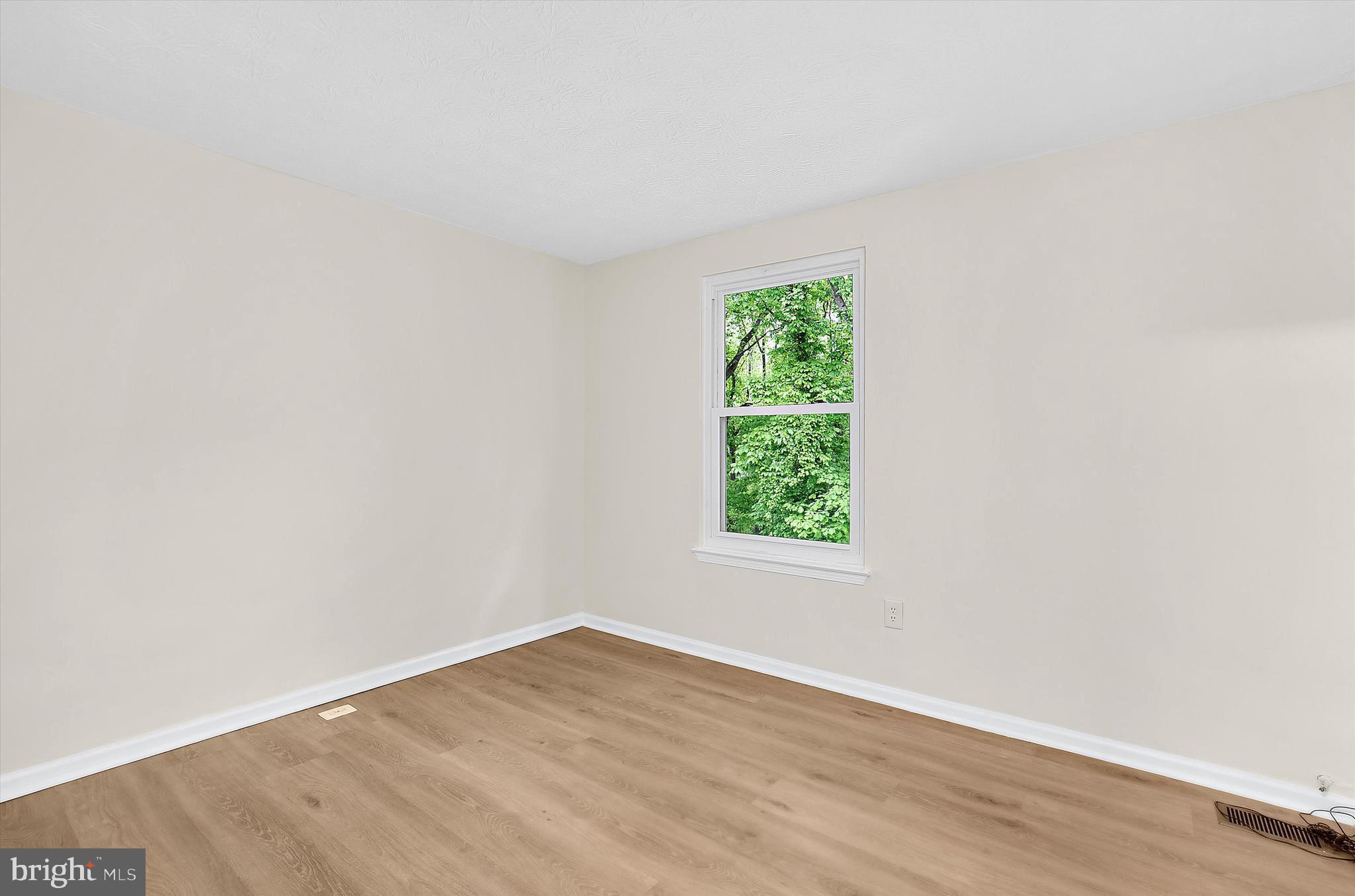 OAKMONT - Residential