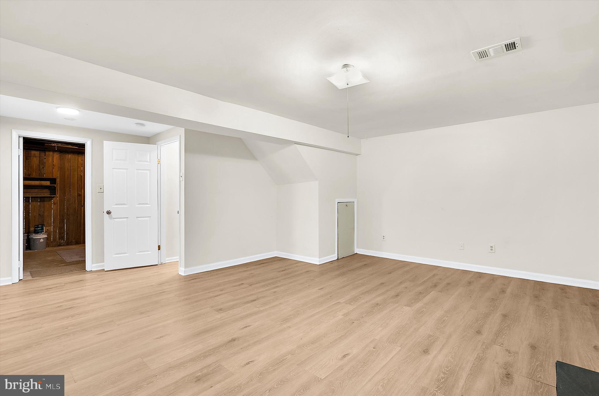 OAKMONT - Residential