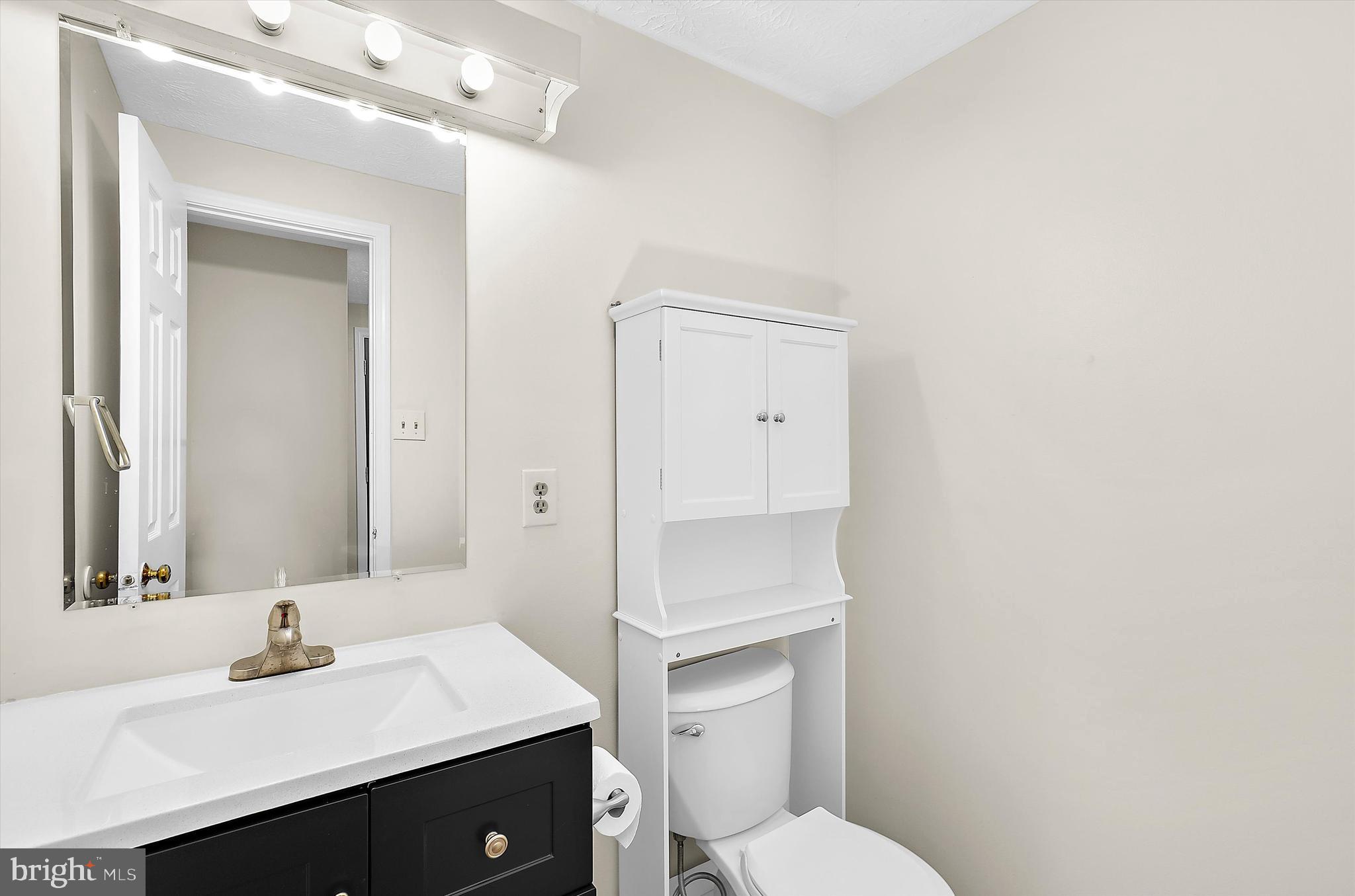 OAKMONT - Residential