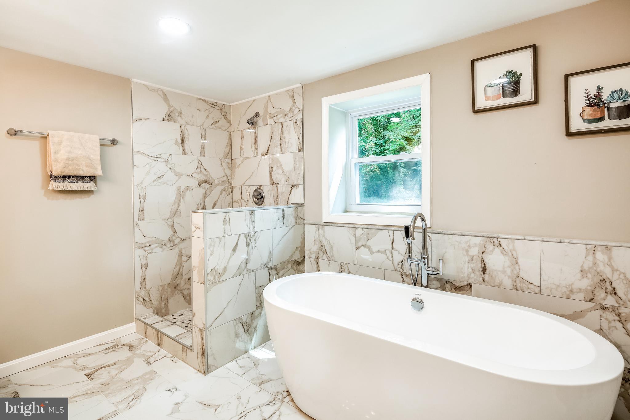 VENICE ON THE BAY - Residential