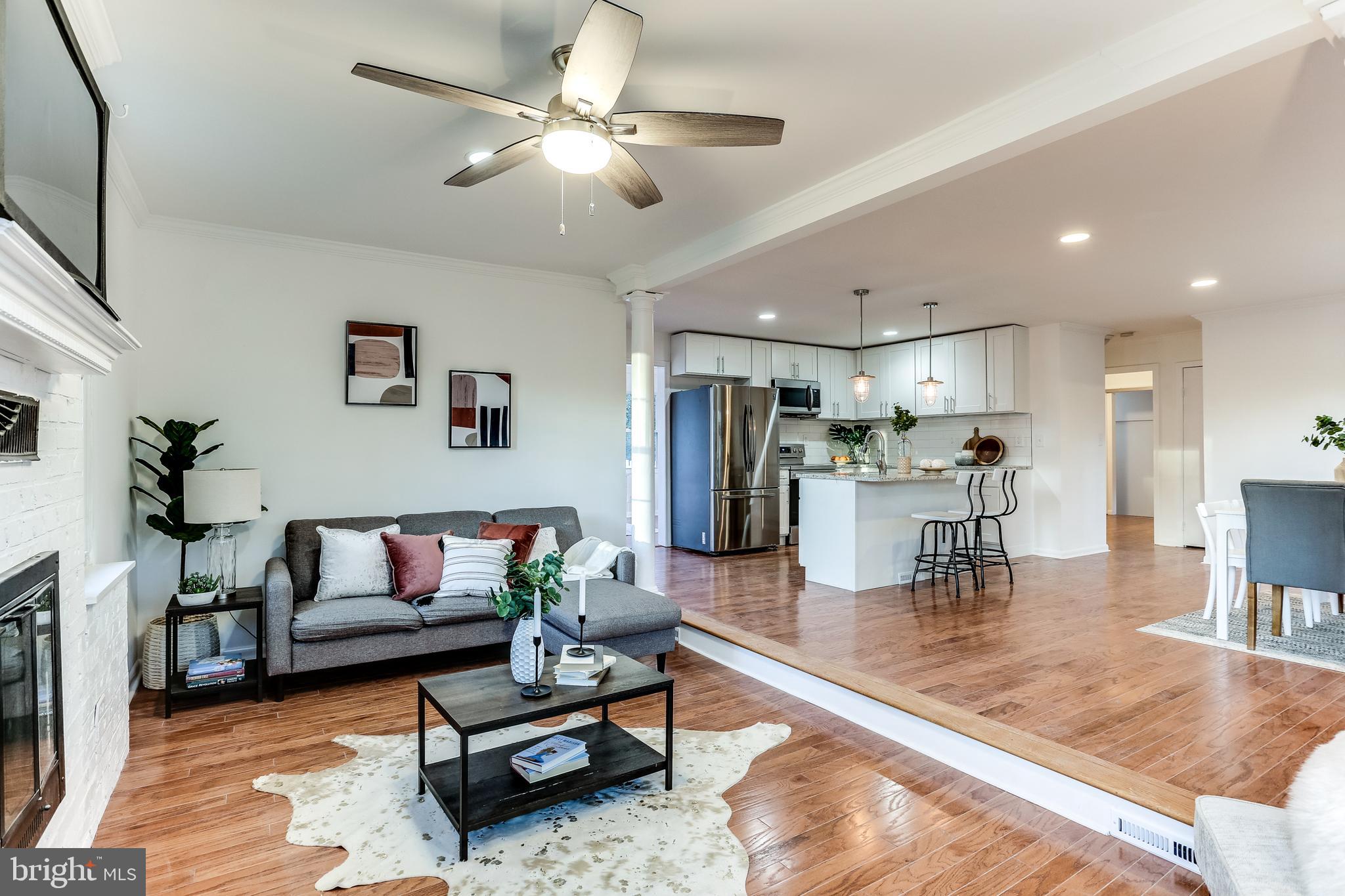 VENICE ON THE BAY - Residential