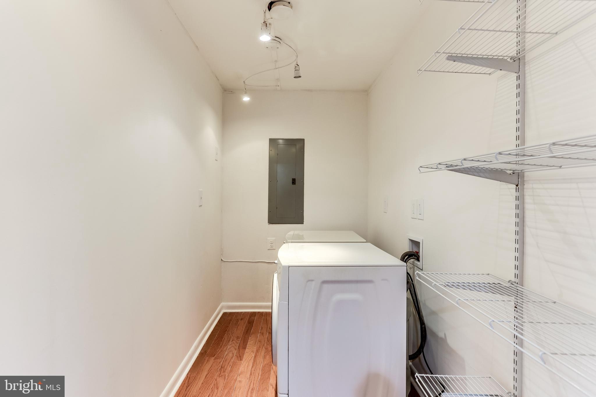 VENICE ON THE BAY - Residential