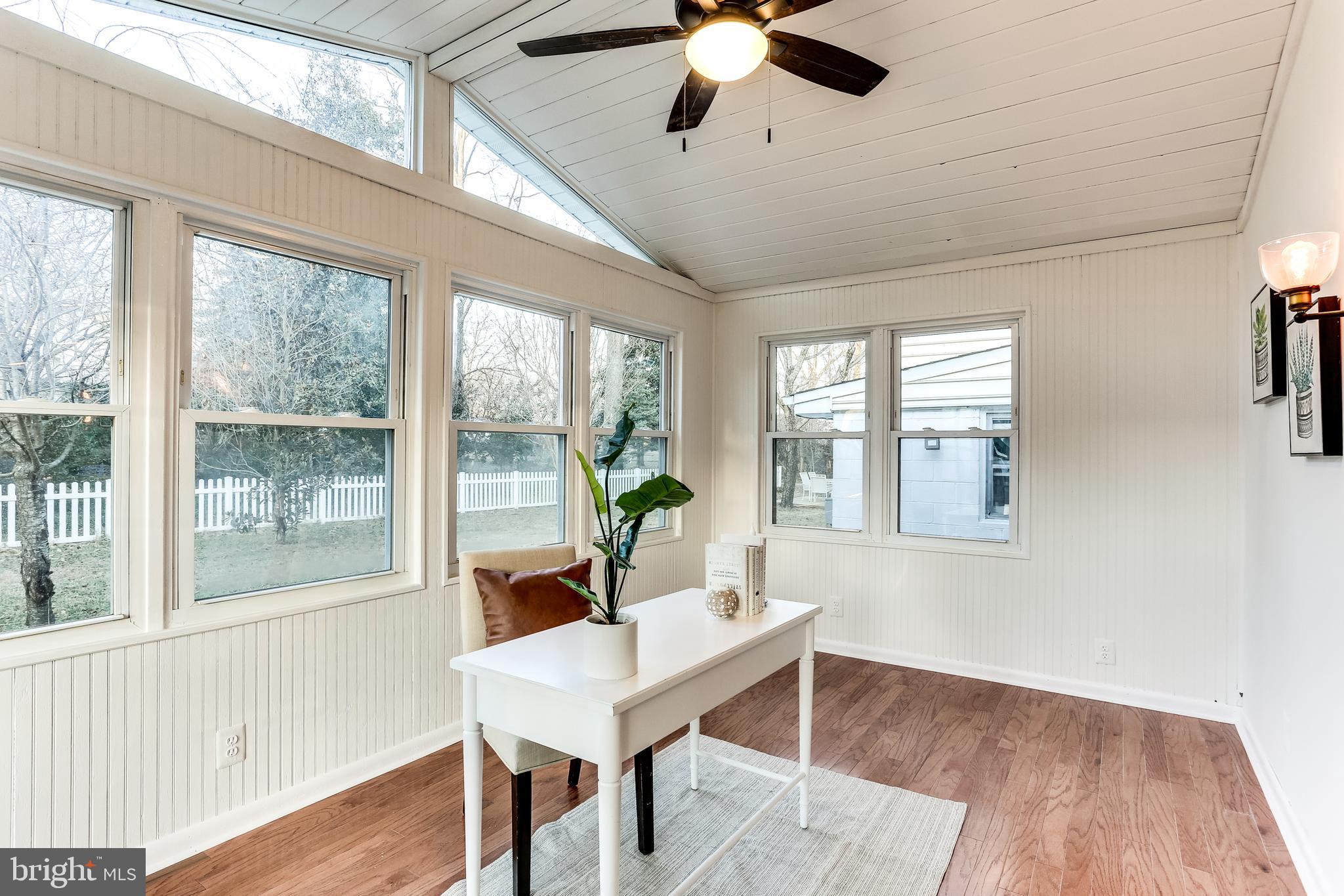 VENICE ON THE BAY - Residential