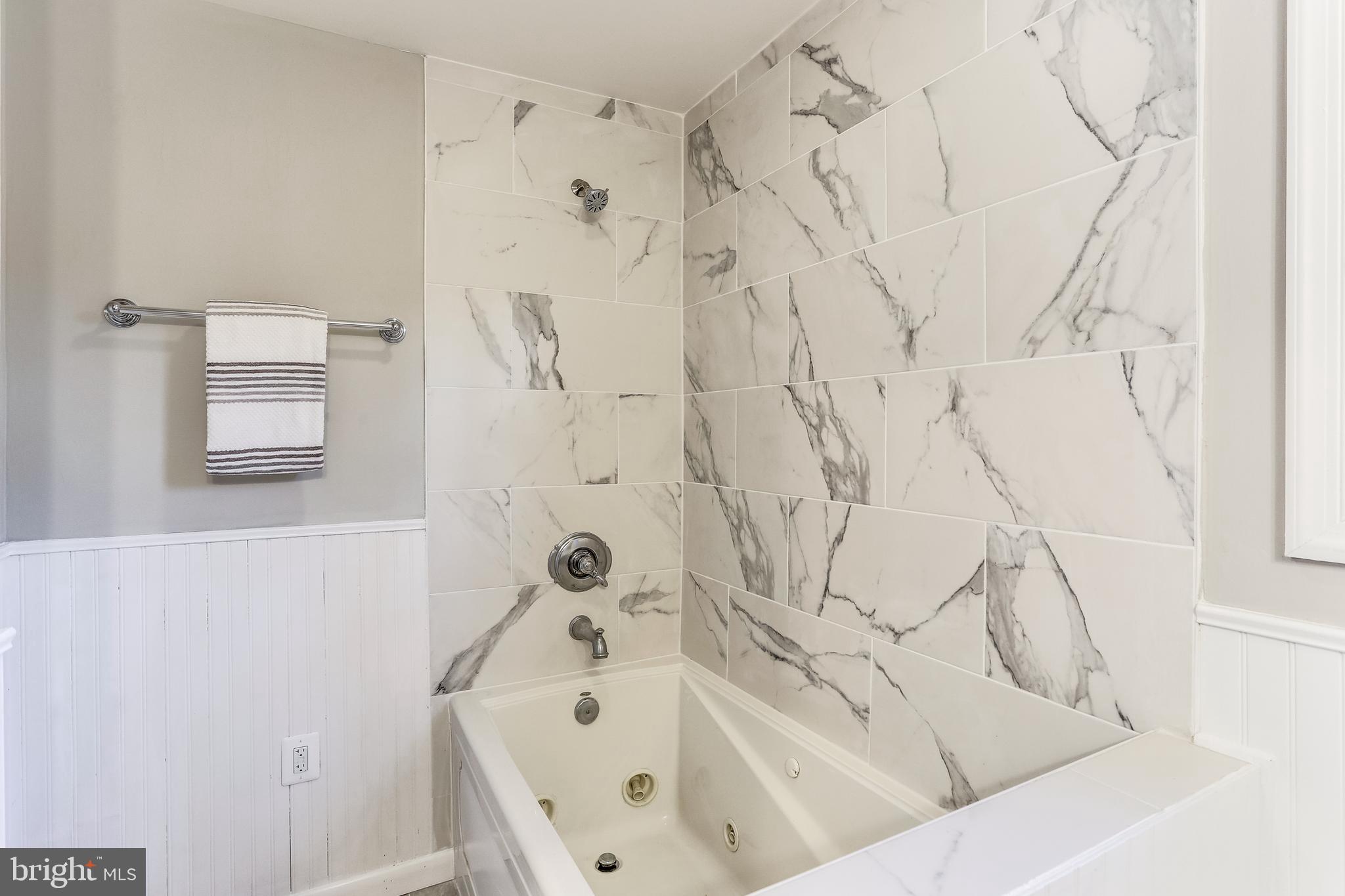 VENICE ON THE BAY - Residential