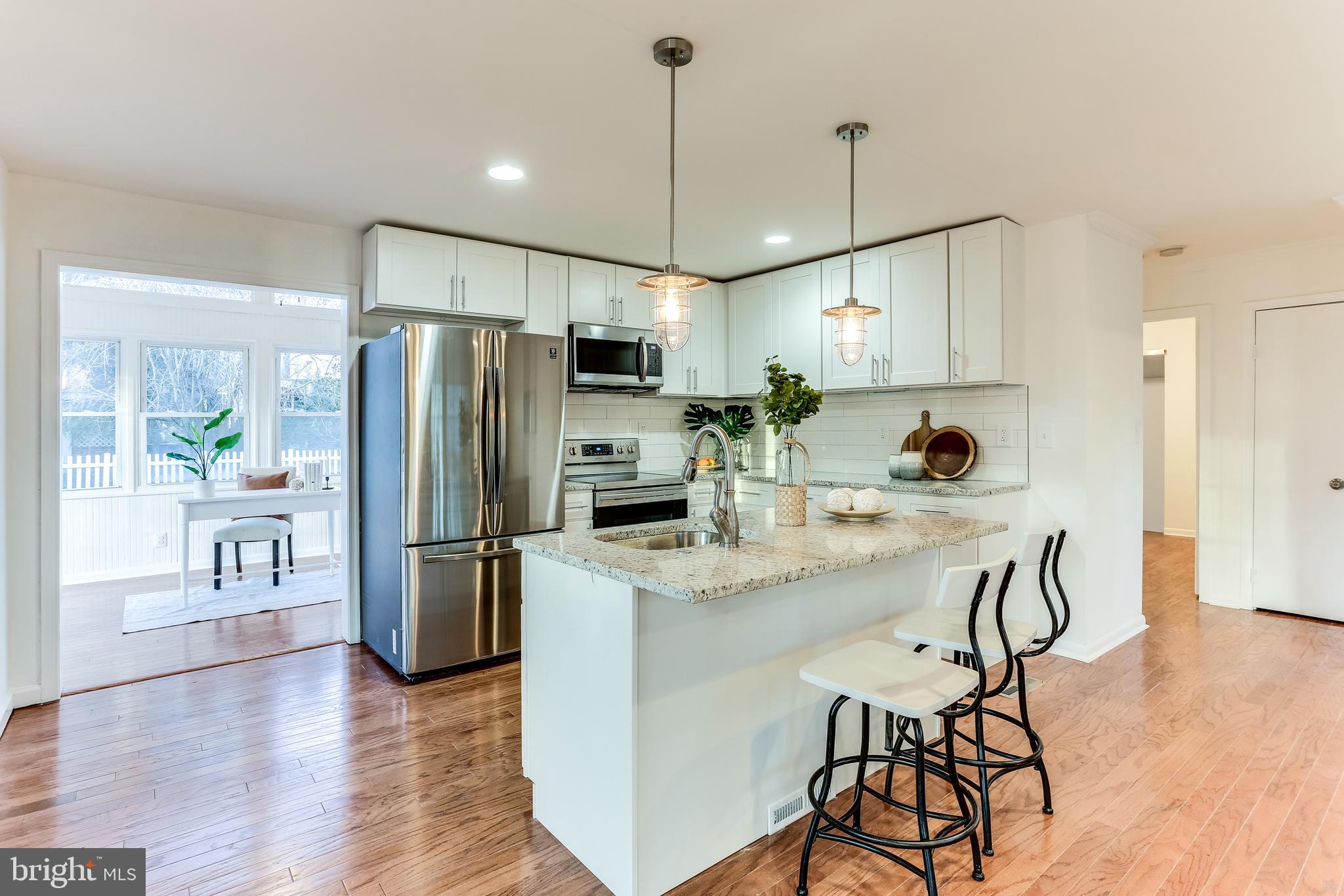 VENICE ON THE BAY - Residential