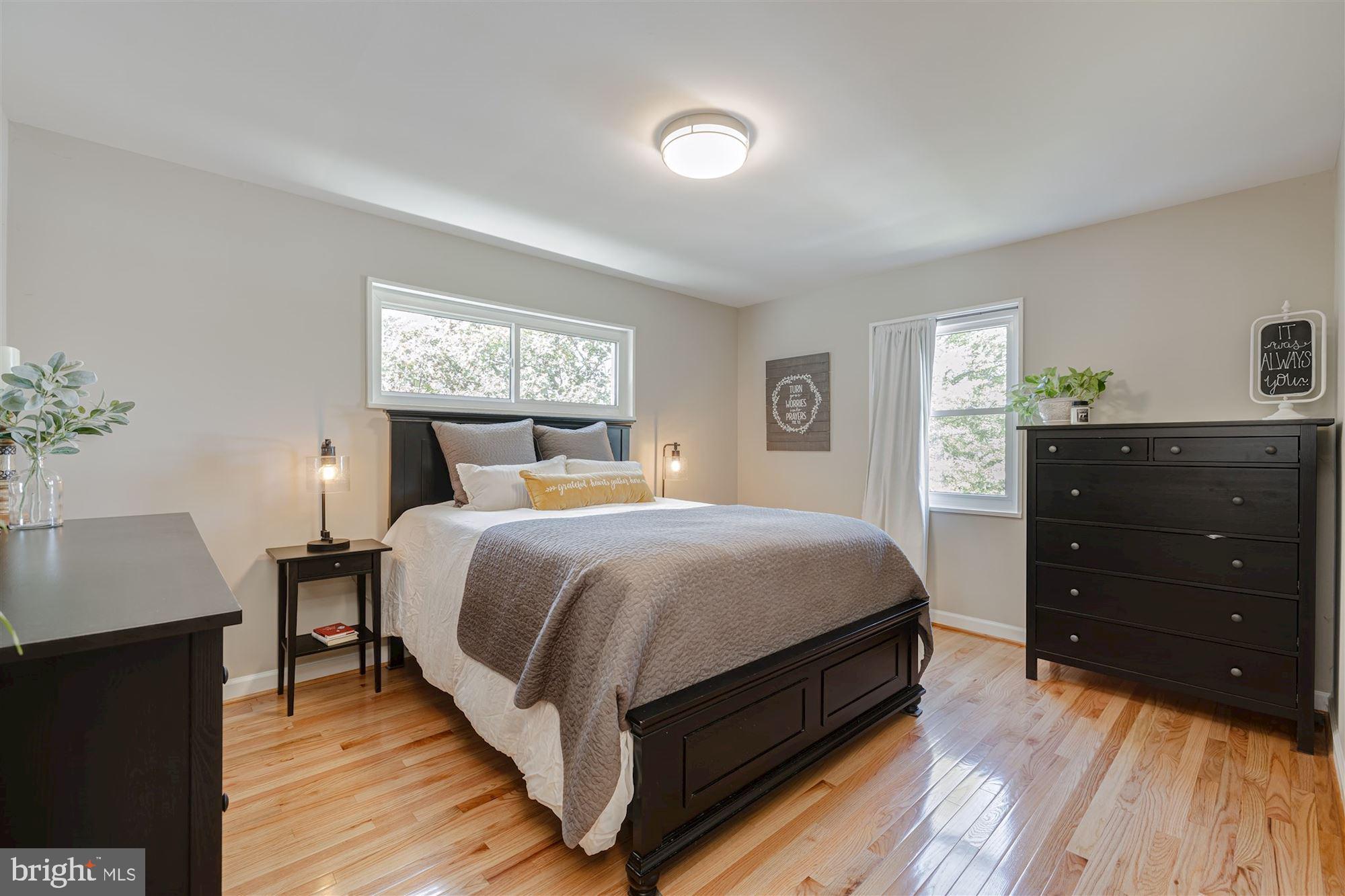 VIRGINIA HILLS - Residential