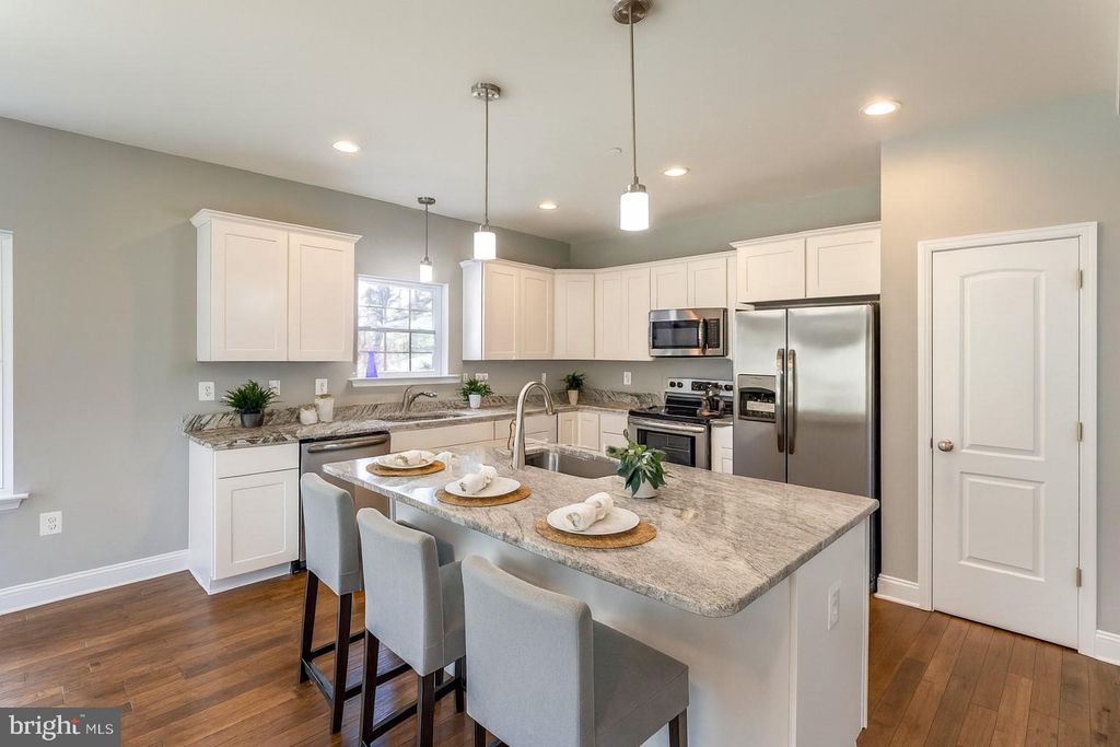 Photo of 7962 Marion Avenue, PASADENA, MD 21122 (MLS # MDAA2134814)