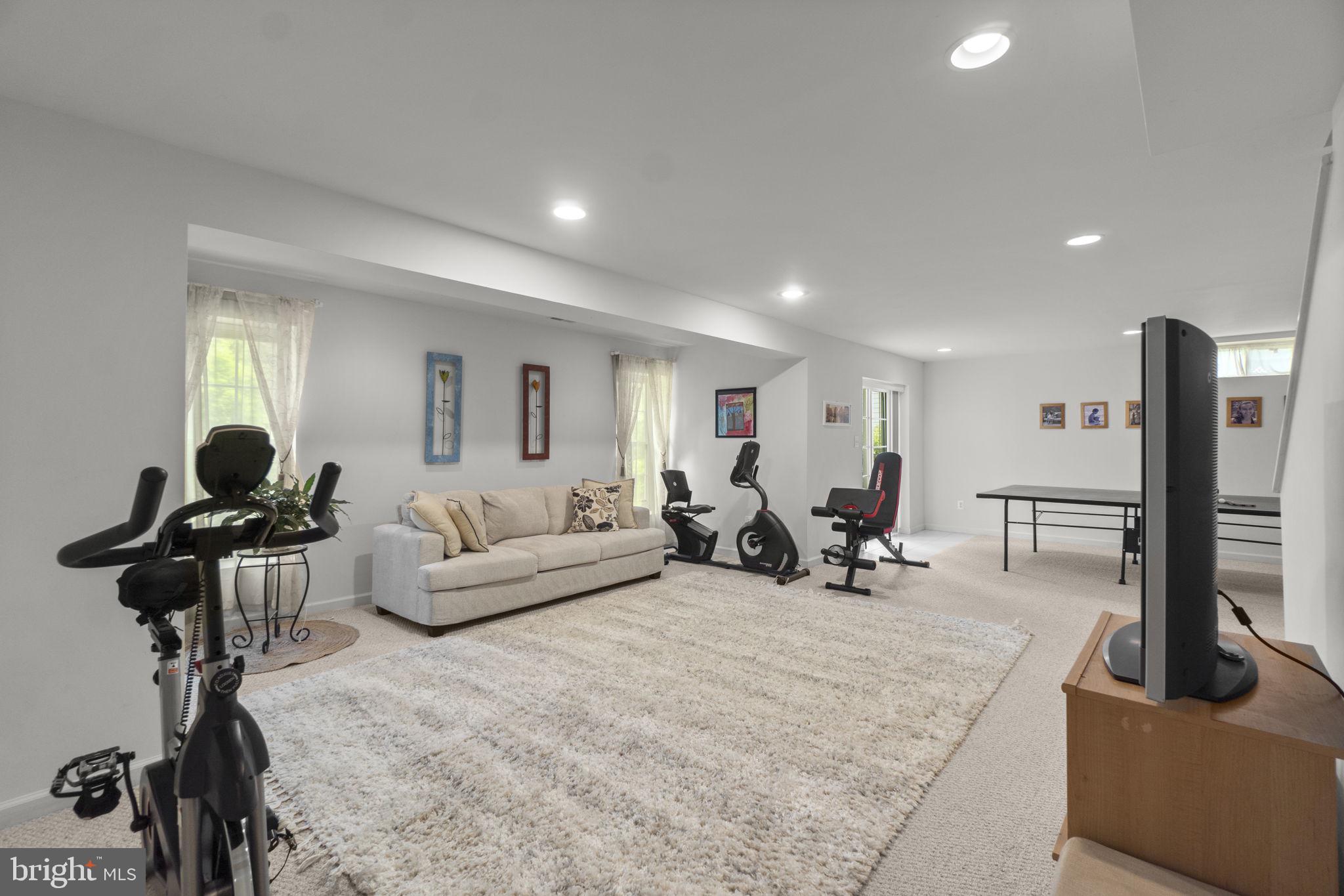 CLARKS GLEN - Residential