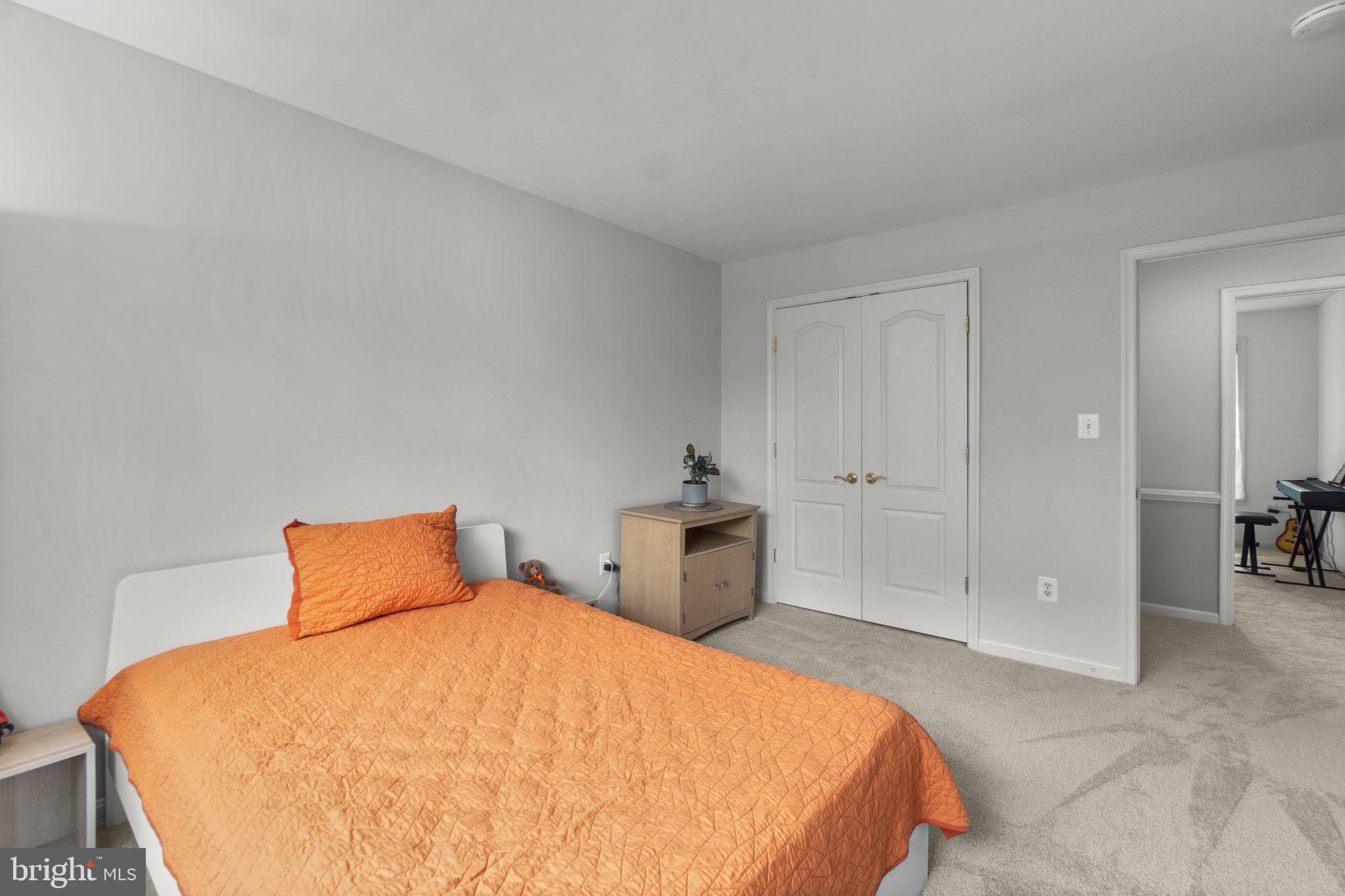 CLARKS GLEN - Residential