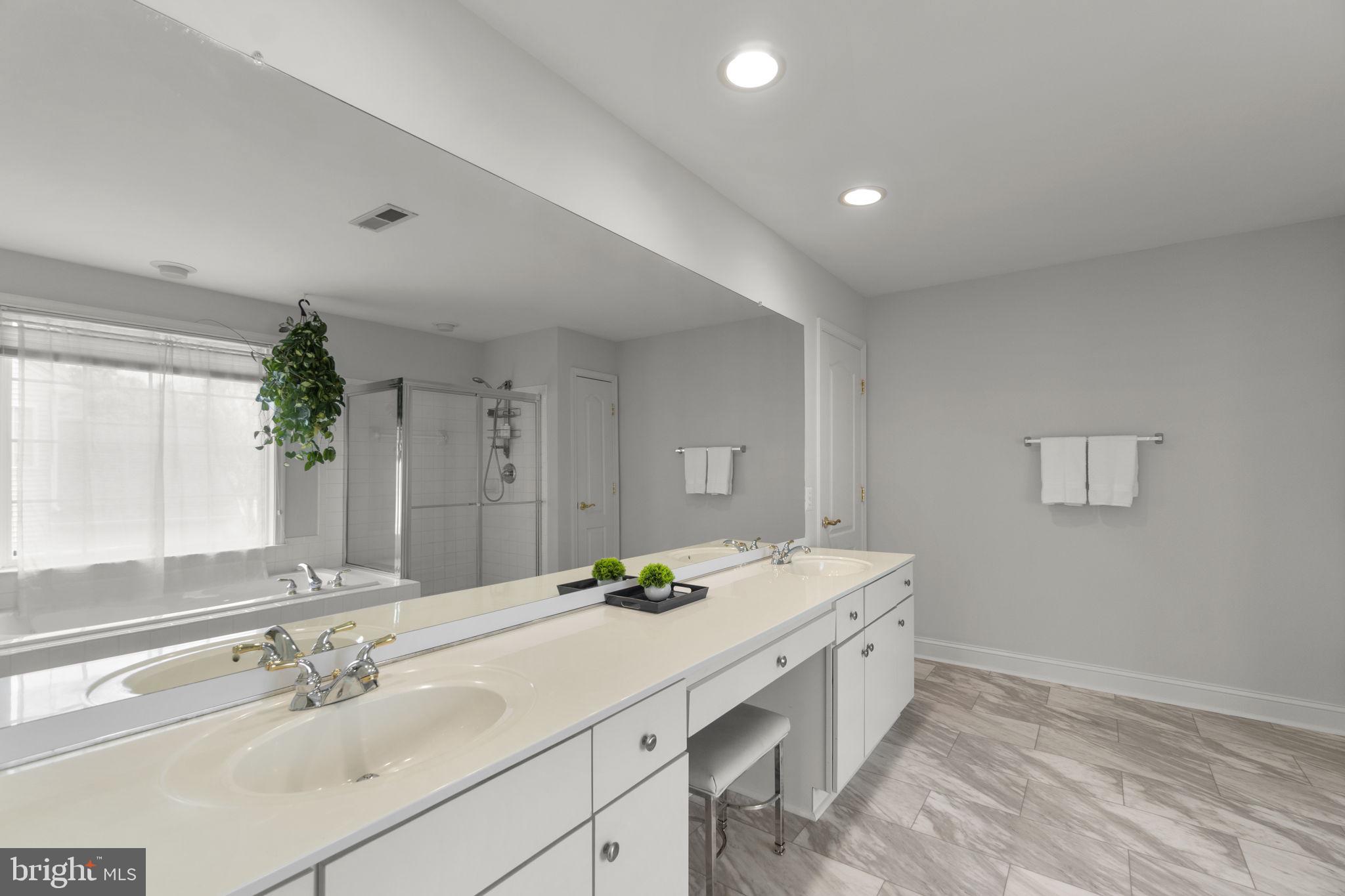 CLARKS GLEN - Residential