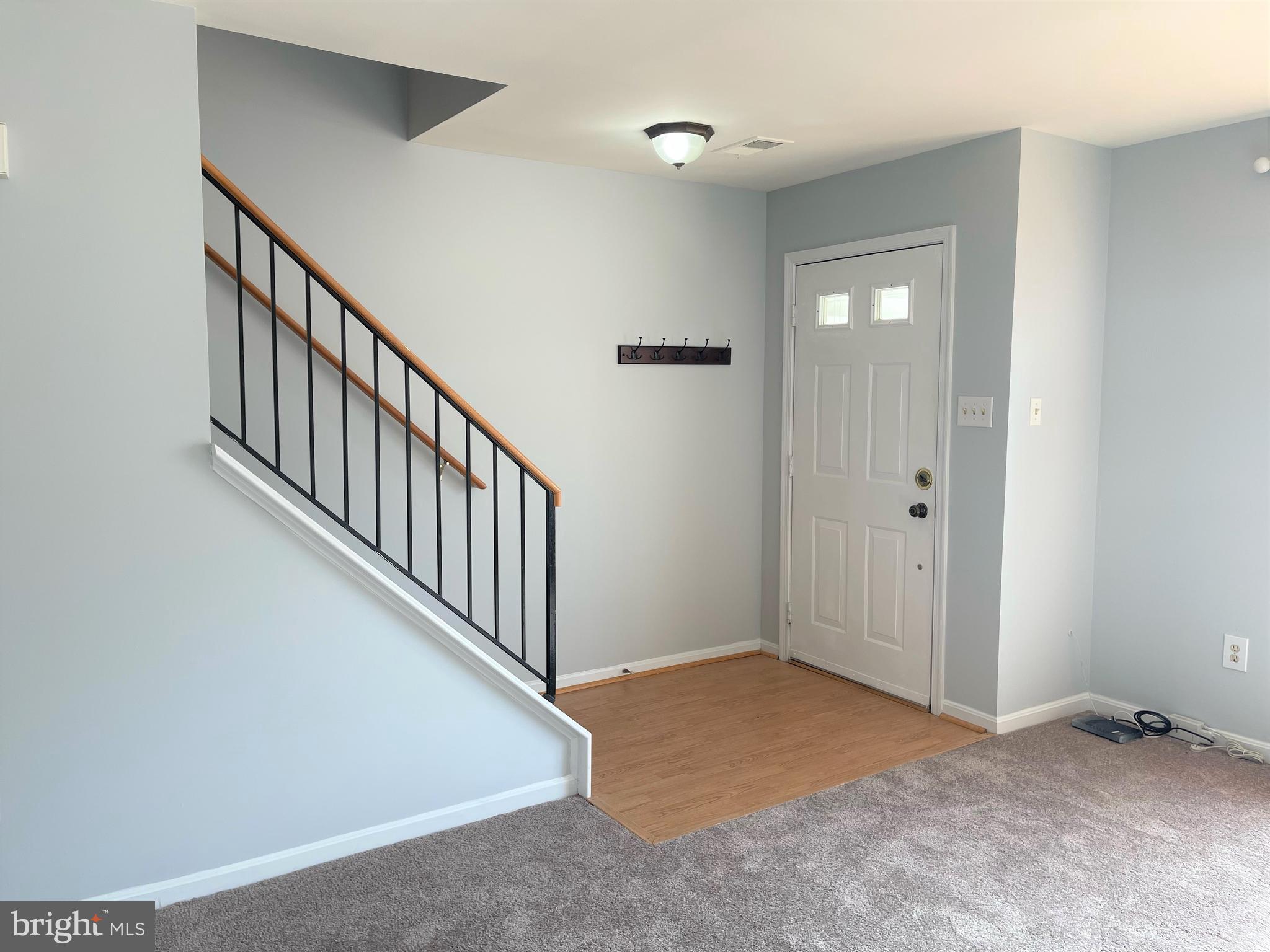 1513 DANEWOOD COURT