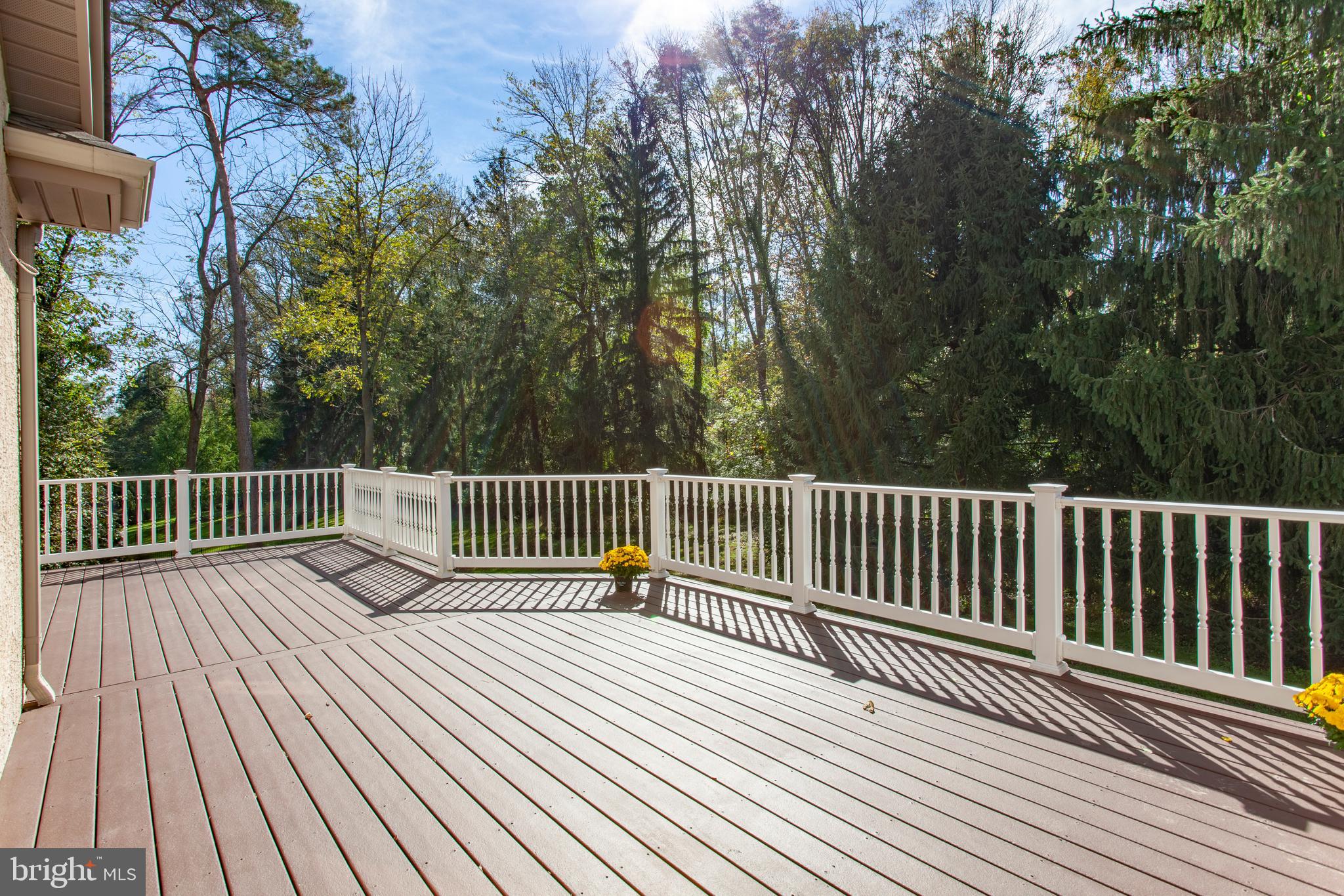 HAMANASSET AT DARLIN - Residential