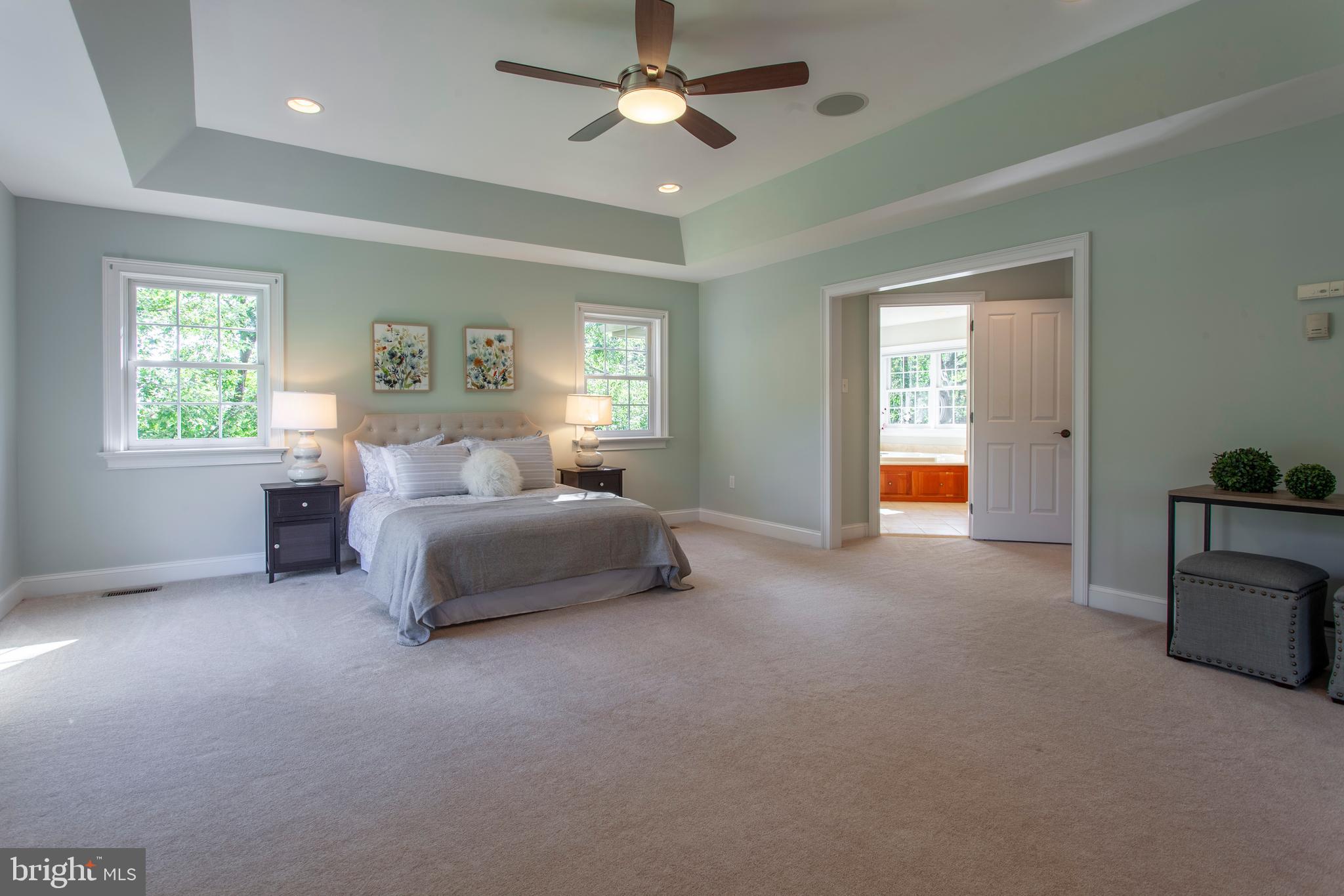 HAMANASSET AT DARLIN - Residential