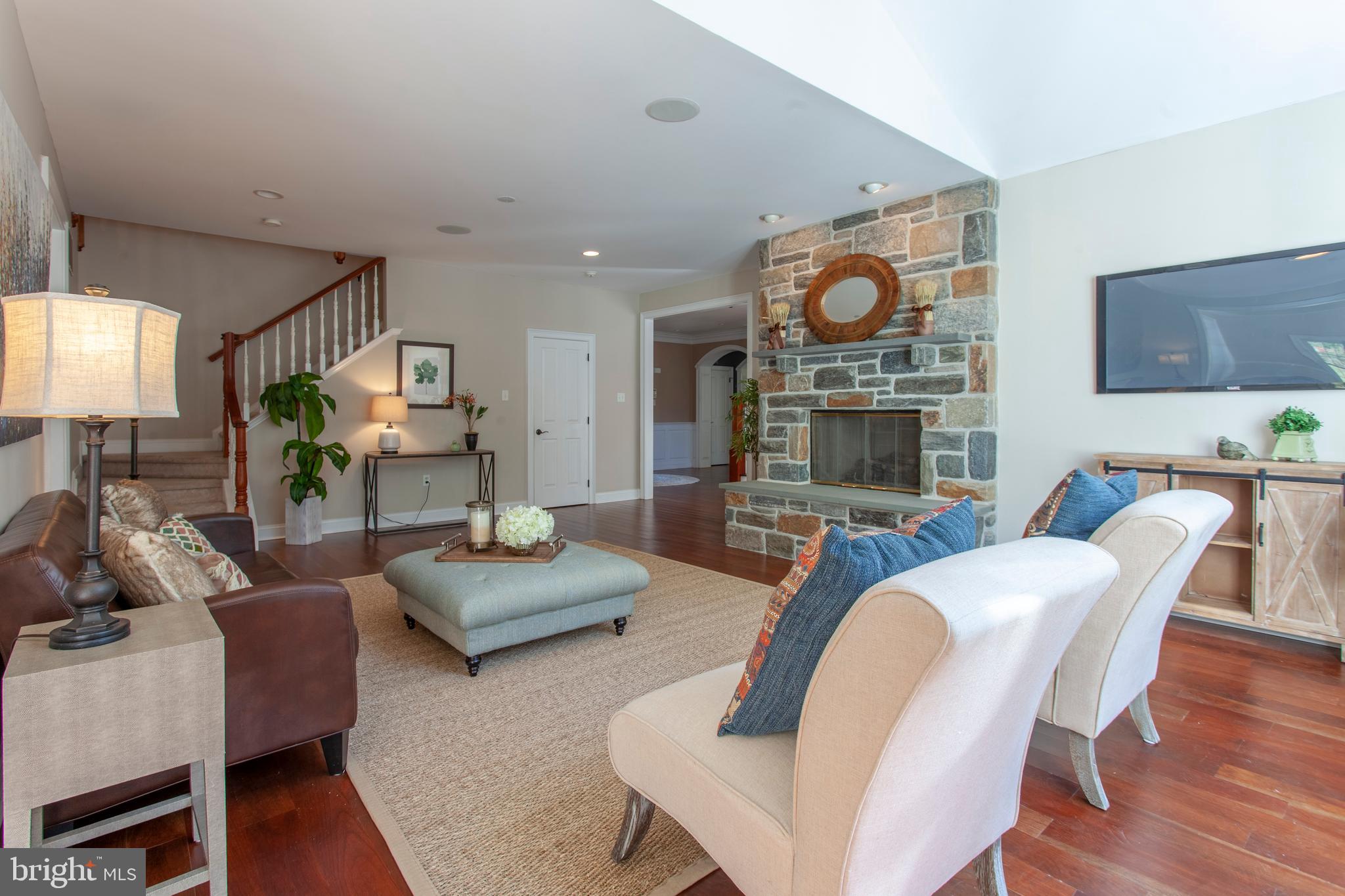 HAMANASSET AT DARLIN - Residential