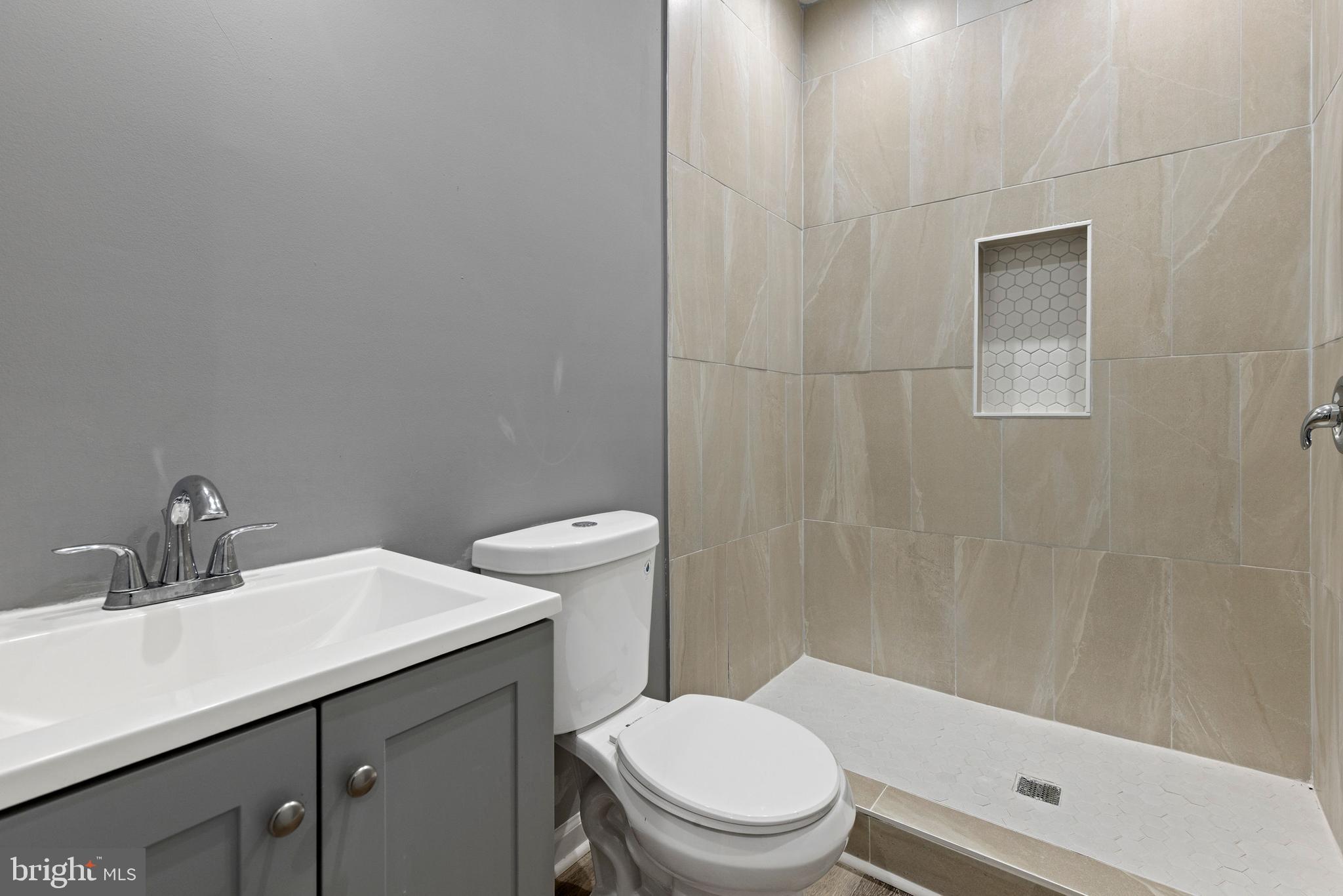 CARROLLTON RIDGE - Residential