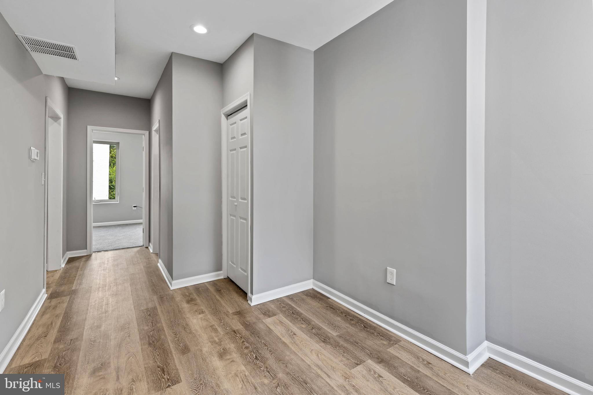 CARROLLTON RIDGE - Residential