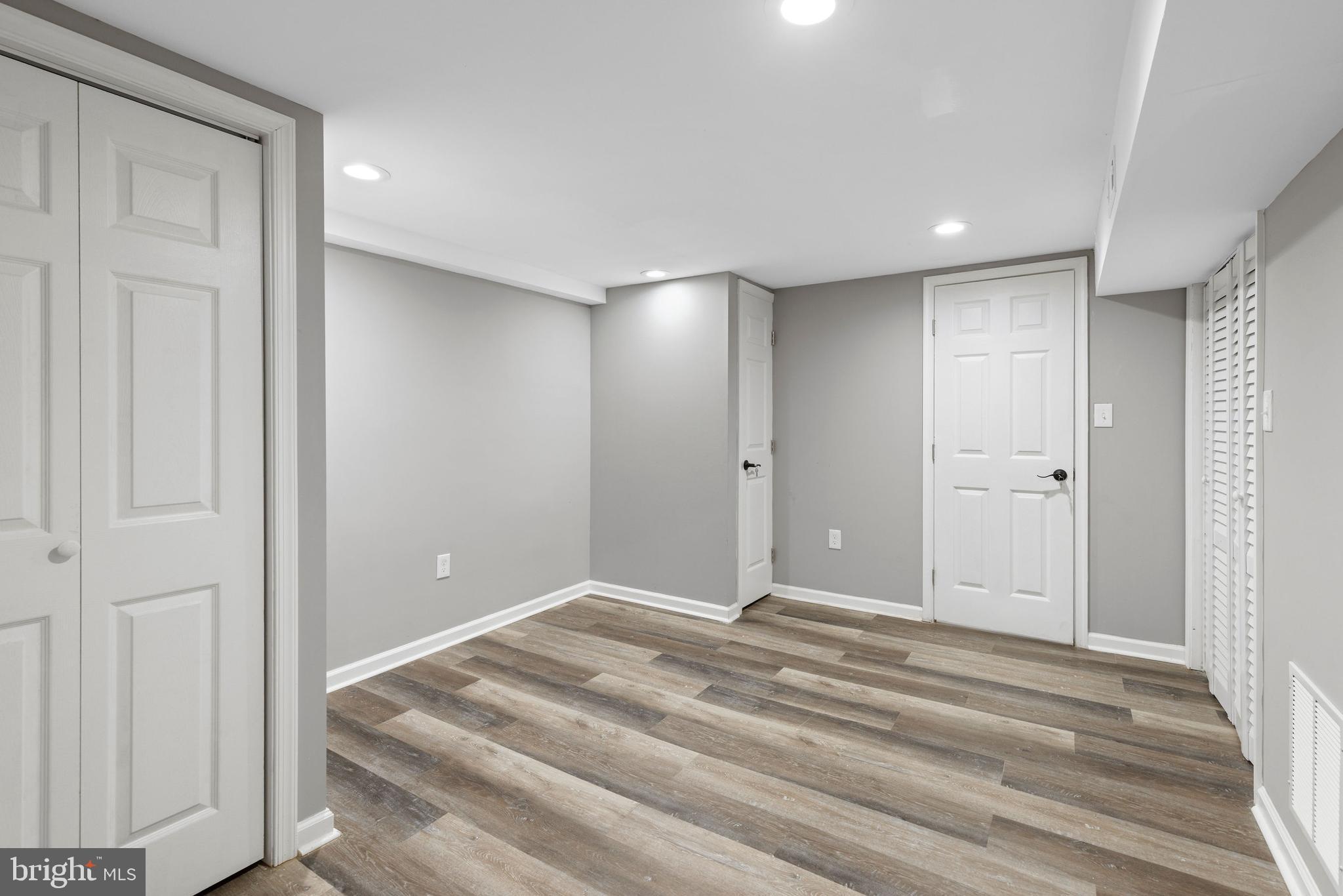 CARROLLTON RIDGE - Residential