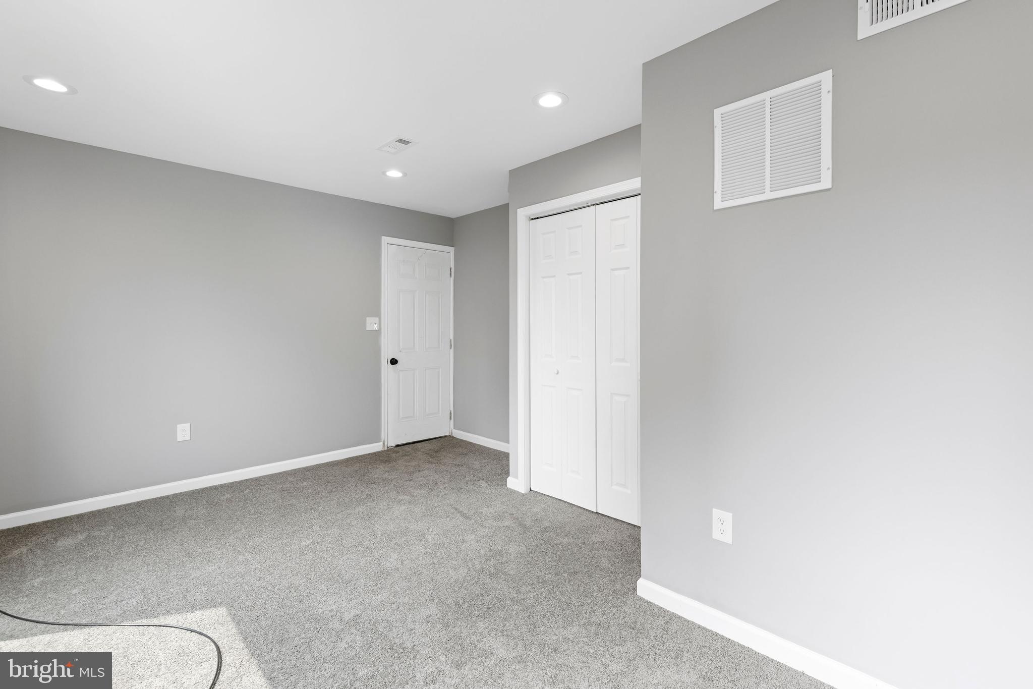 CARROLLTON RIDGE - Residential