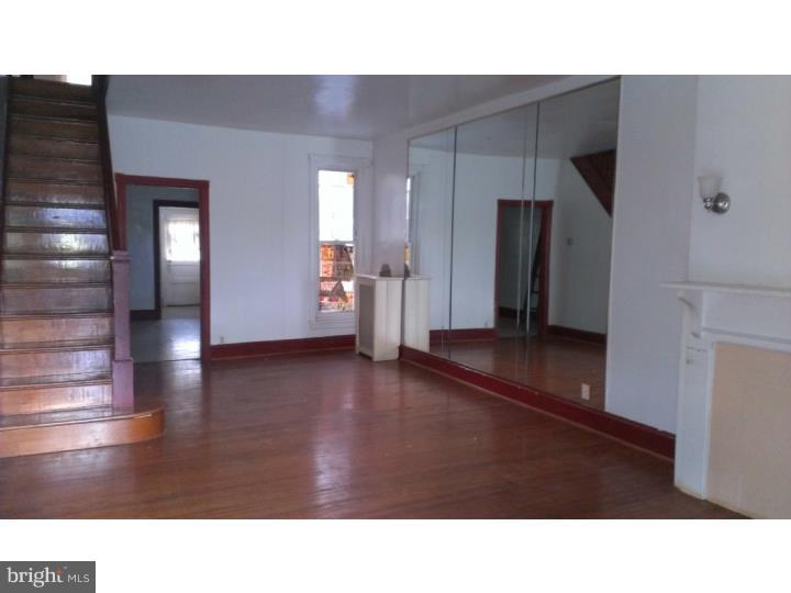 FRANKFORD - Residential Lease