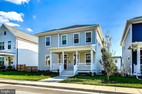 4021 HAMILTON STREET HYATTSVILLE MD 20781