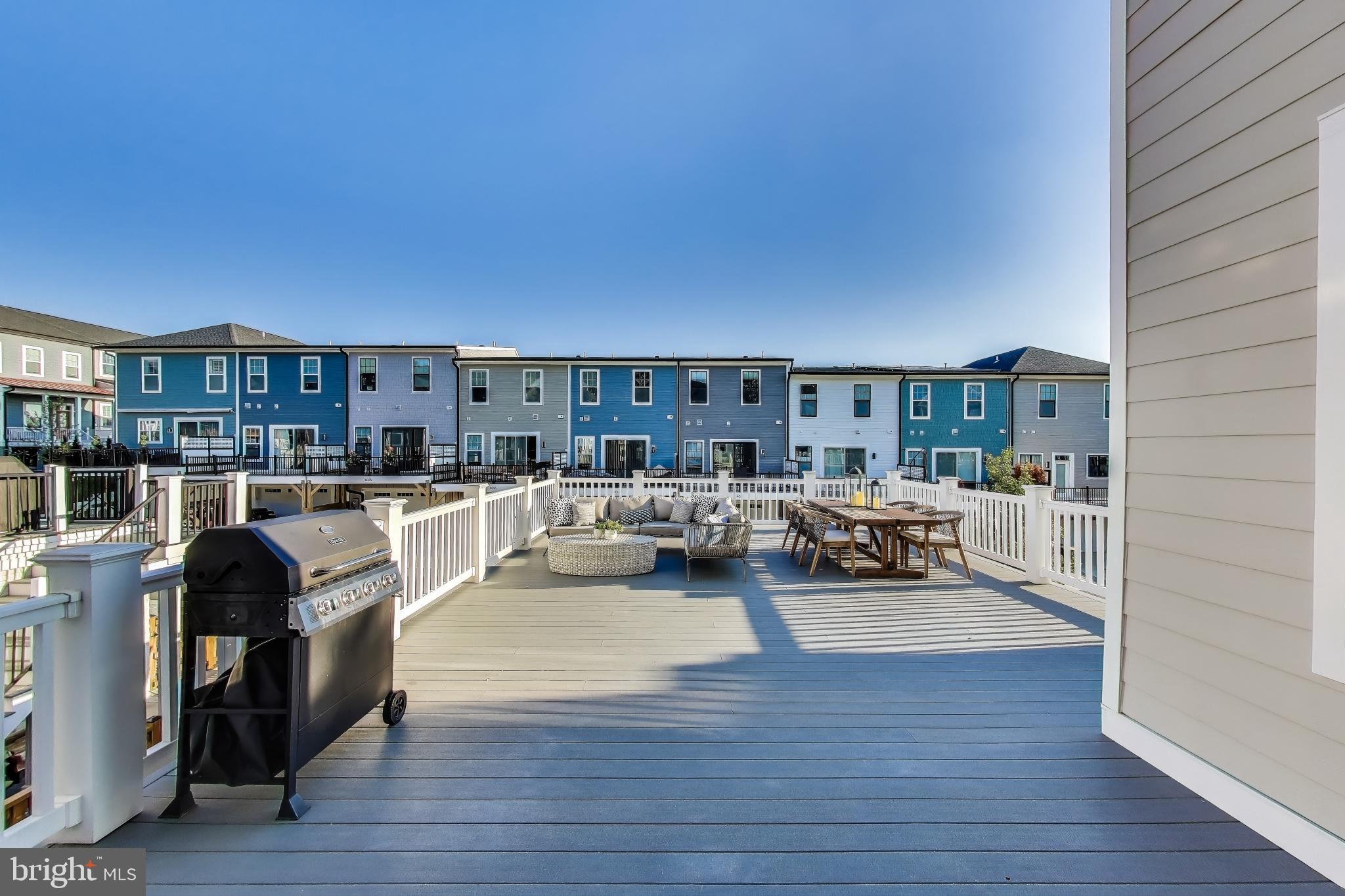 SUFFRAGE POINT - Residential