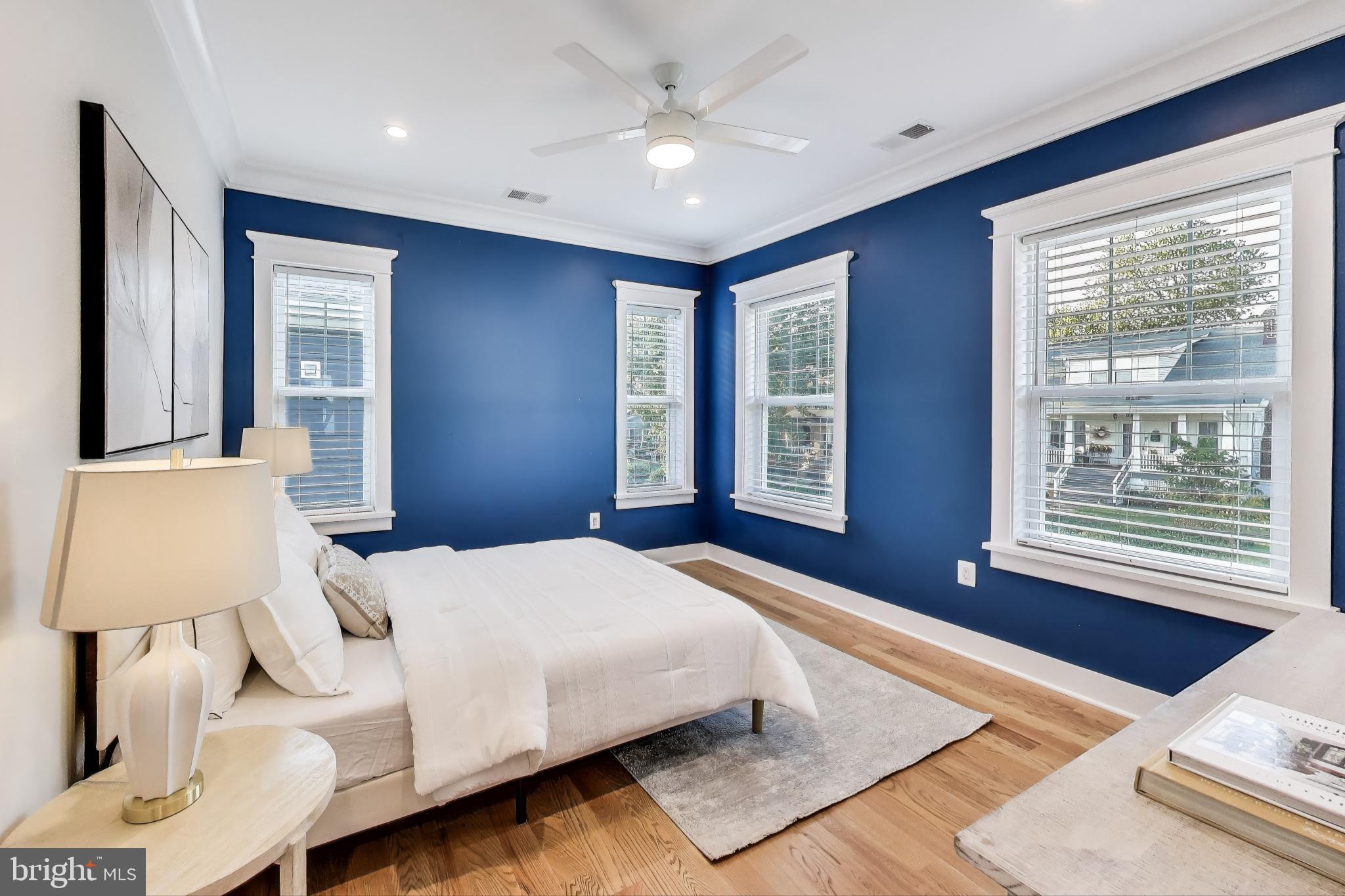 SUFFRAGE POINT - Residential