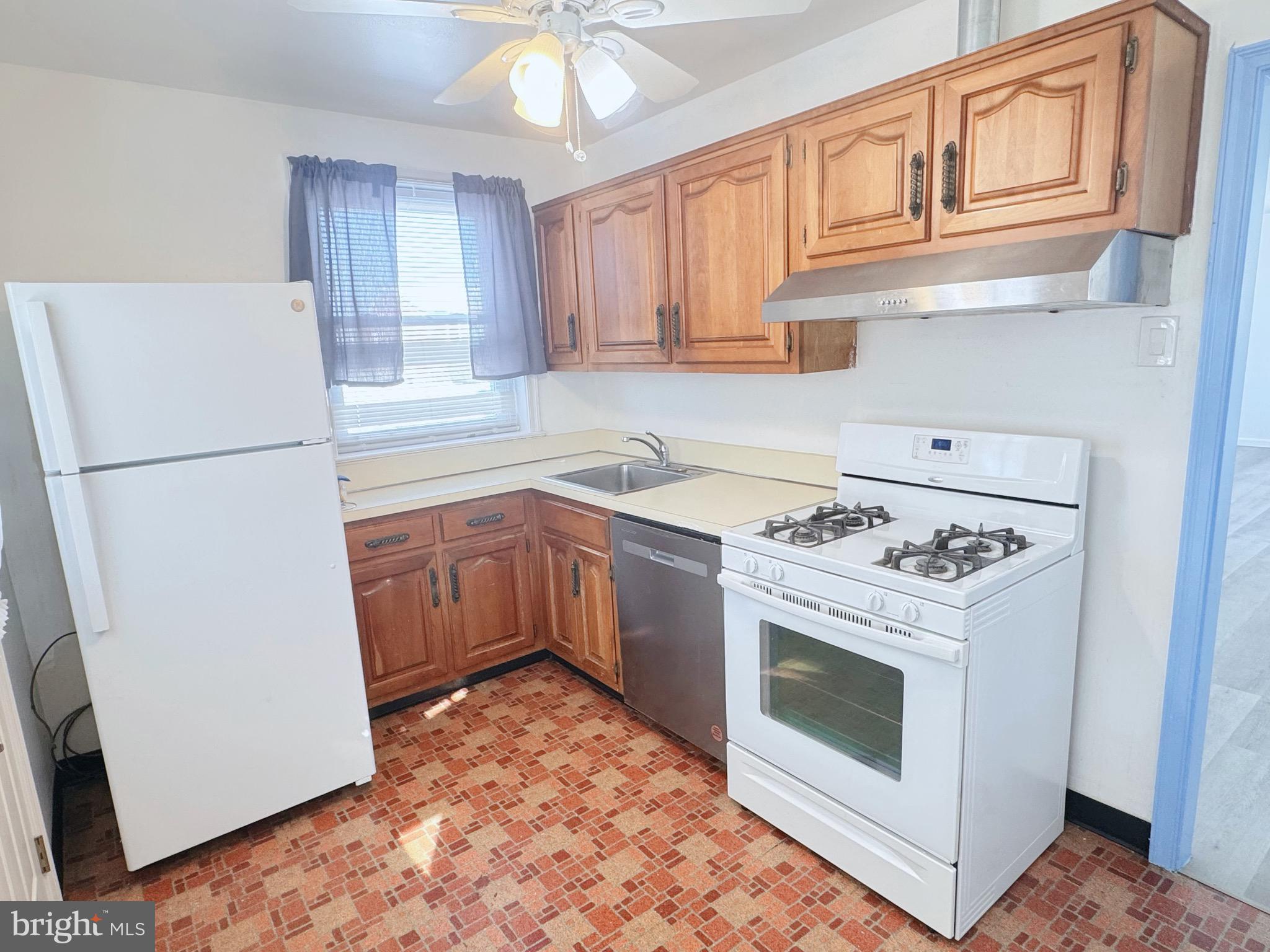 LEXINGTON PARK - Residential