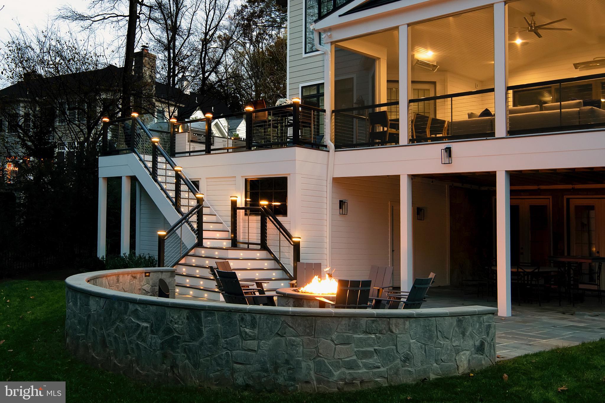 POTOMAC OUTSIDE - Residential