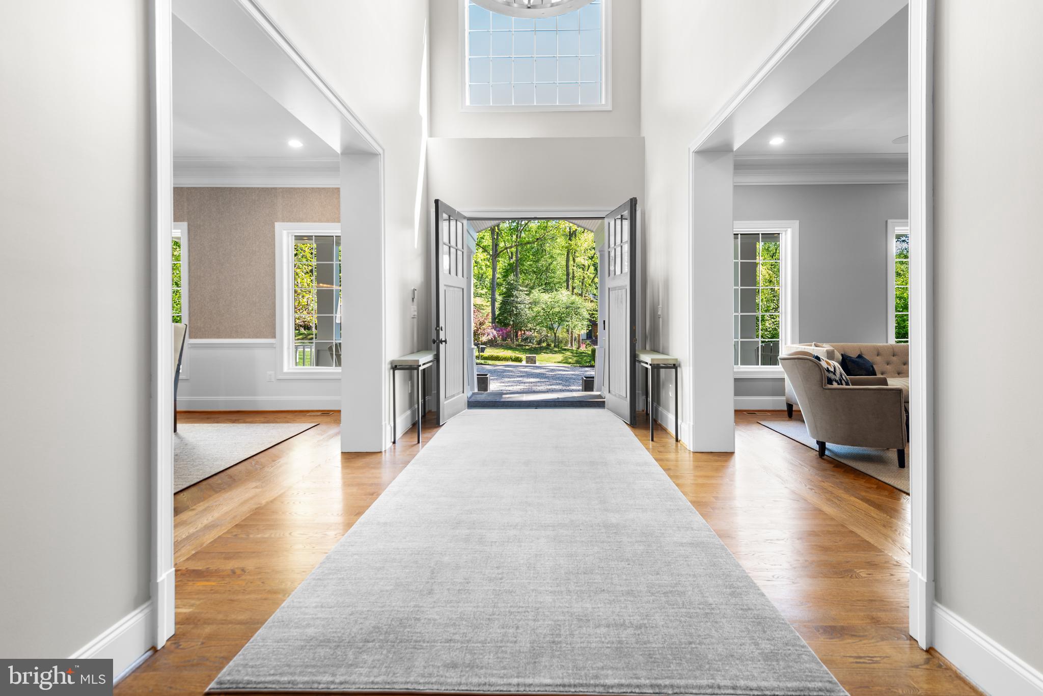 POTOMAC OUTSIDE - Residential