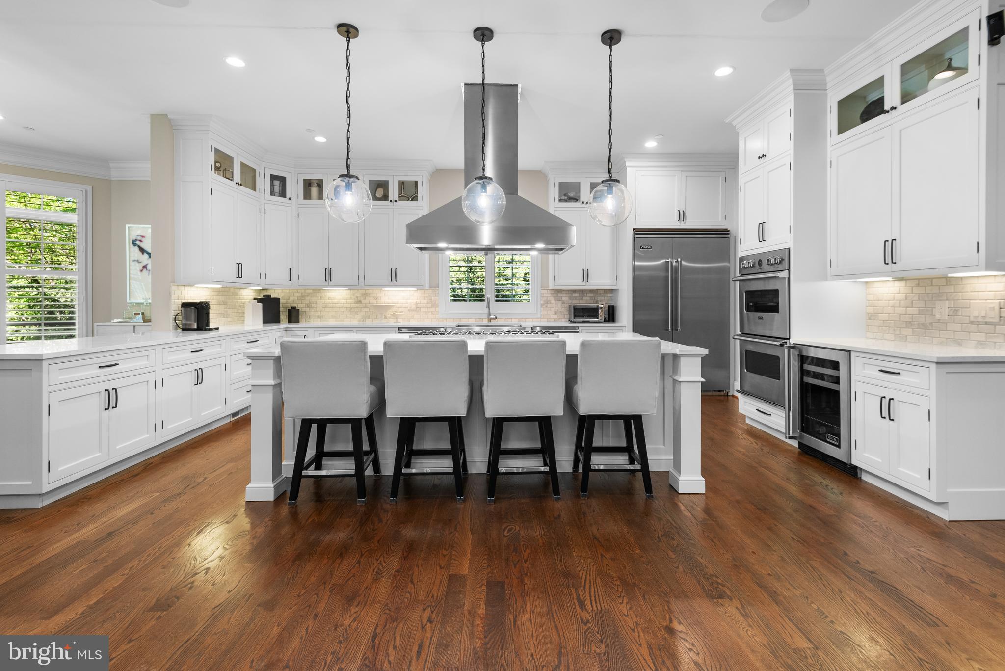 POTOMAC OUTSIDE - Residential