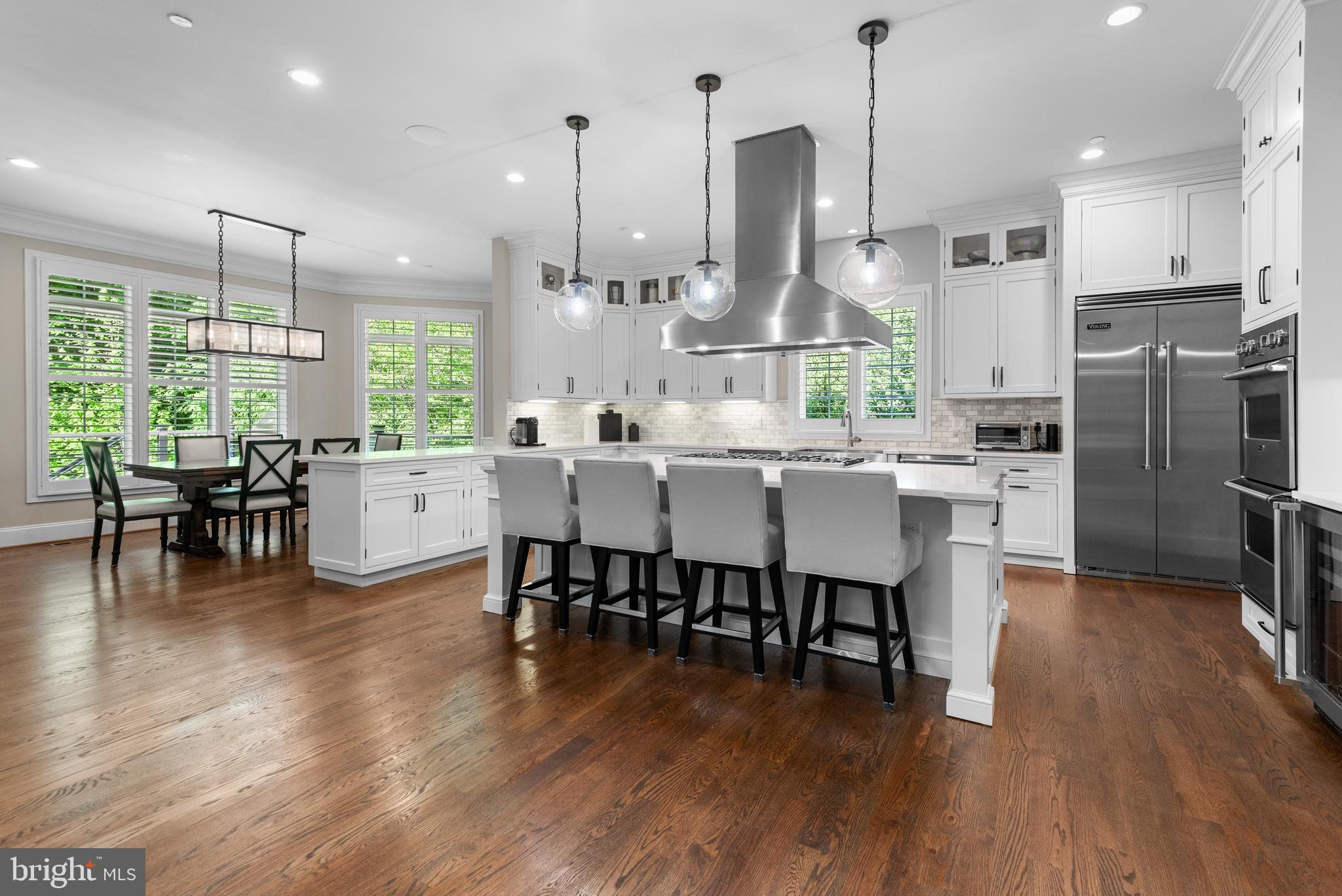 POTOMAC OUTSIDE - Residential